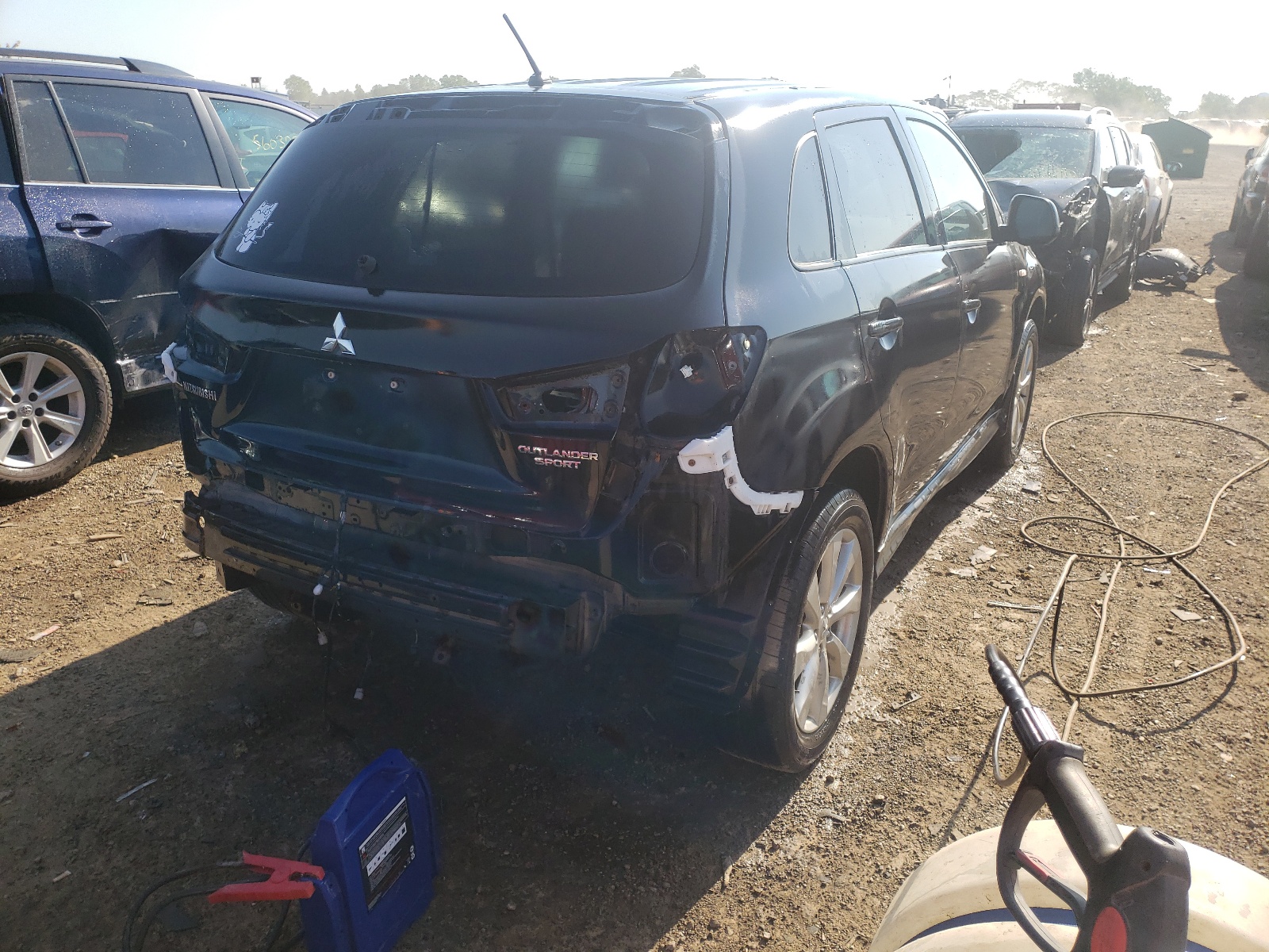 Foto 4 de la subasta – 2013 MITSUBISHI OUTLANDER con VIN 4A4AP3AU2DE004734