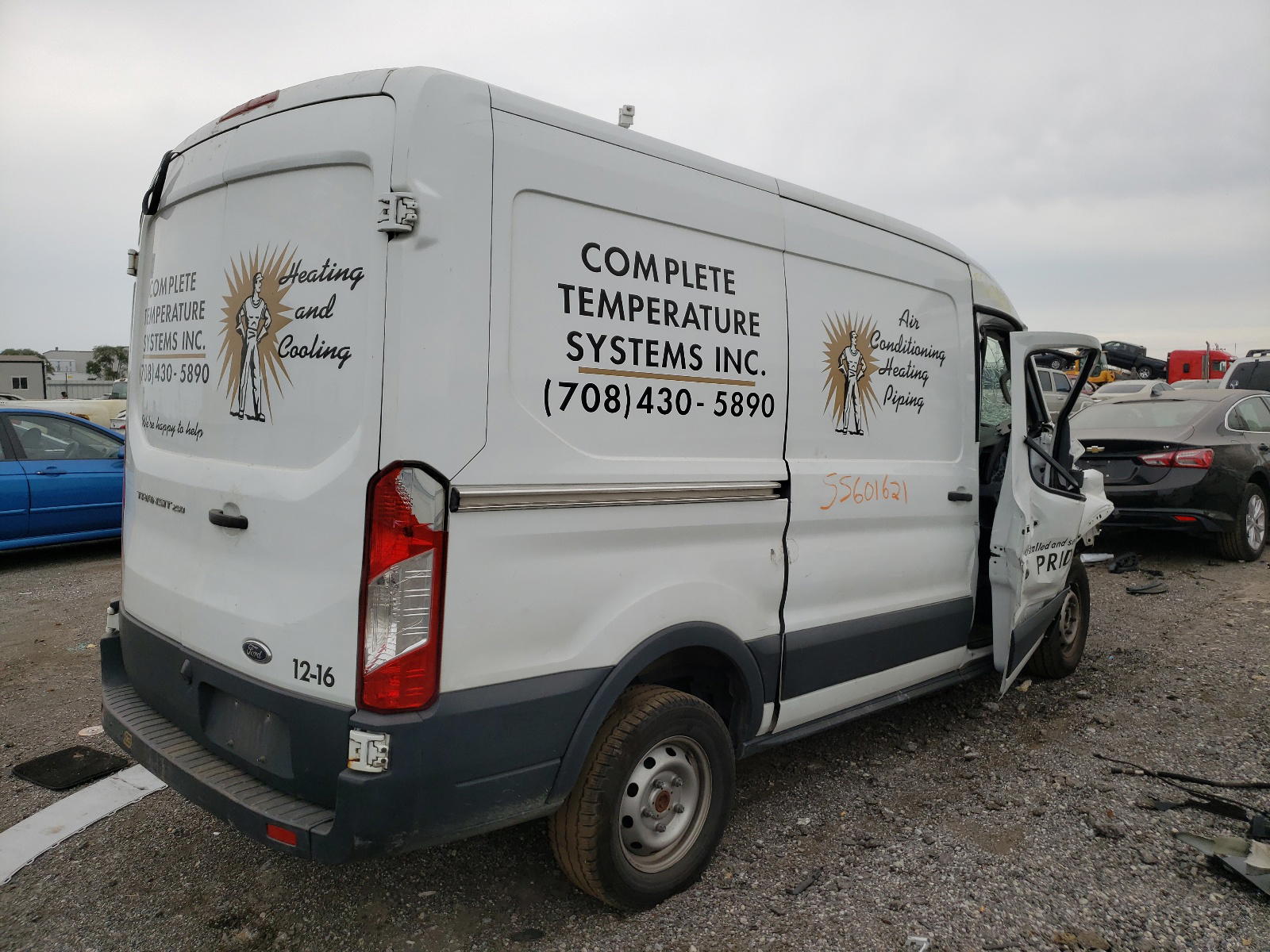 Photo 4 from auction – 2016 FORD TRANSIT T- with VIN 1FTYR1CM3GKA31450