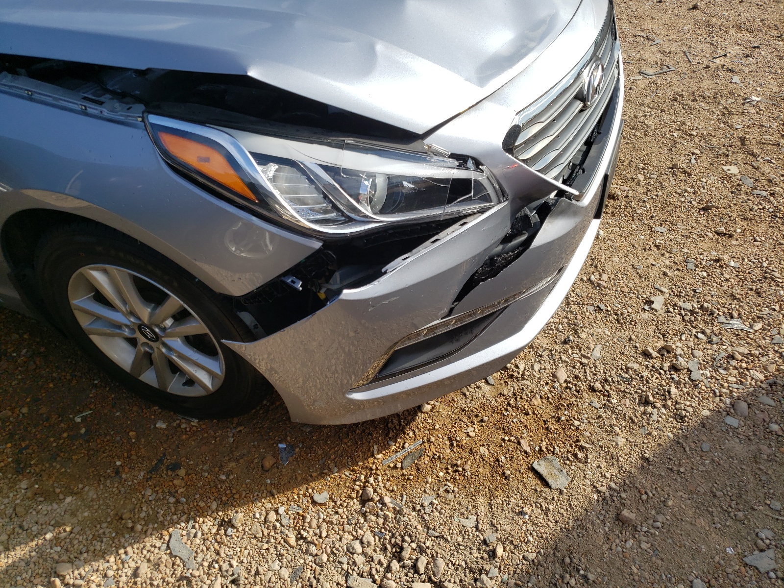 Photo 9 from auction – 2015 HYUNDAI SONATA ECO with VIN 5NPE24AA0FH178288