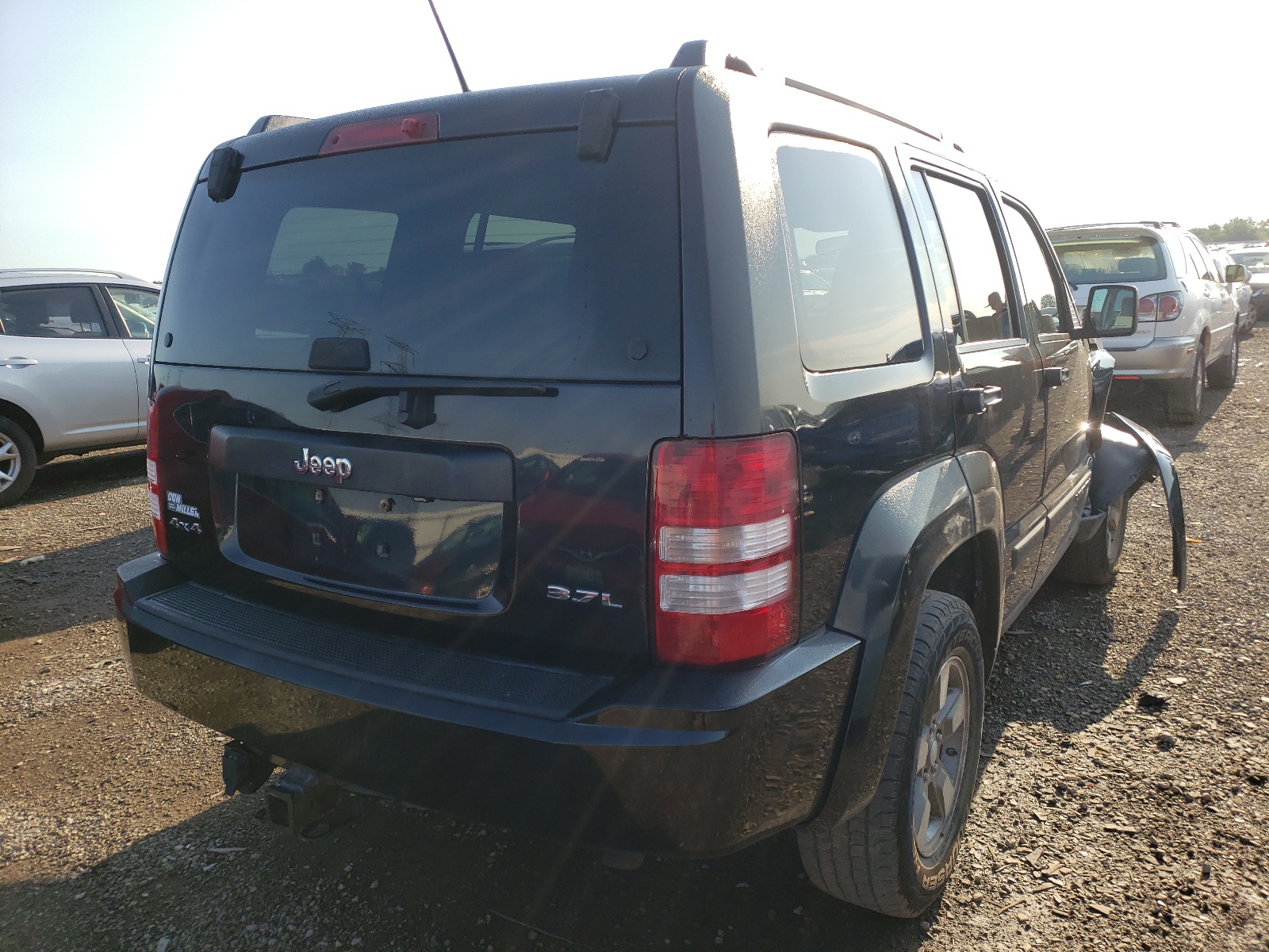 Photo 4 from auction – 2008 JEEP LIBERTY SP with VIN 1J8GN28K98W170277