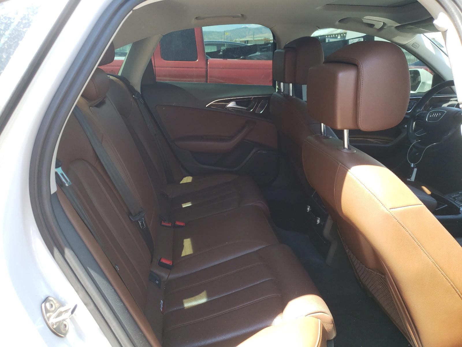 Photo 6 from auction – 2012 AUDI A6 PRESTIG with VIN WAUHGAFC1CN063148