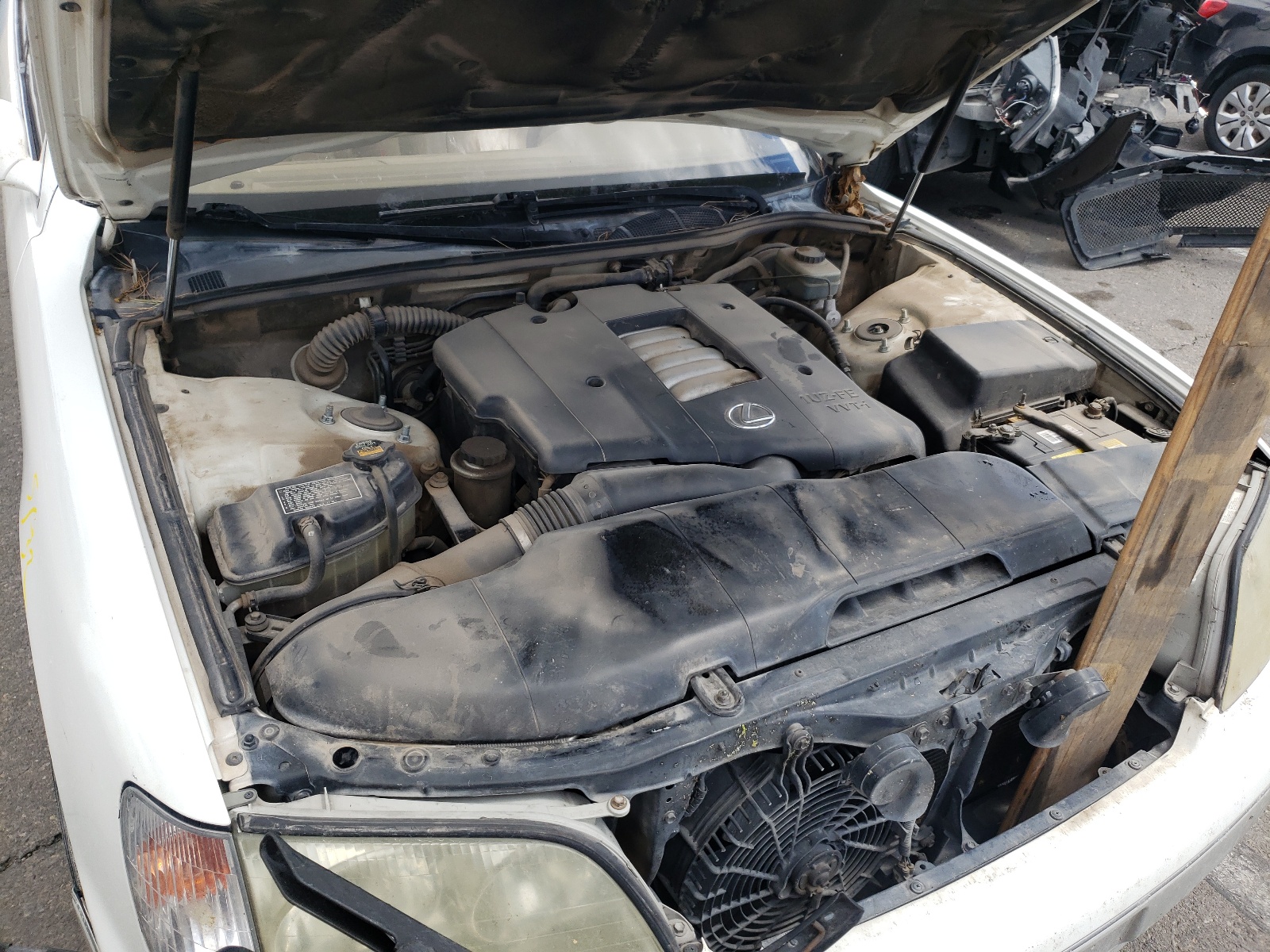 Zdjęcie 7 z aukcji – 1998 LEXUS LS 400 z VIN JT8BH28F3W0129380