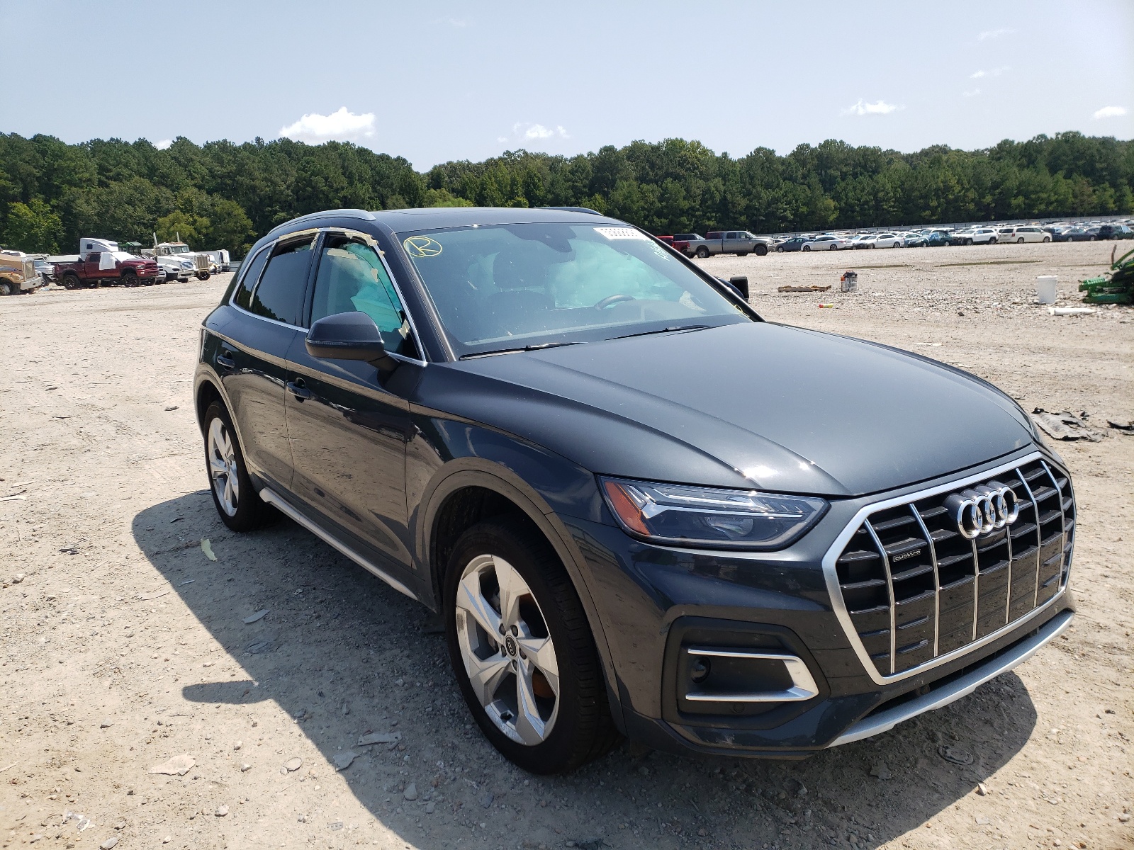 AUDI Q5 PREMIUM 2021 with VIN WA1BAAFY5M2060207 - Photo from auction