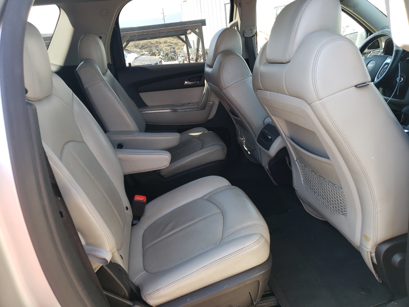 Photo 6 from auction – 2007 GMC ACADIA SLT with VIN 1GKEV23767J161263