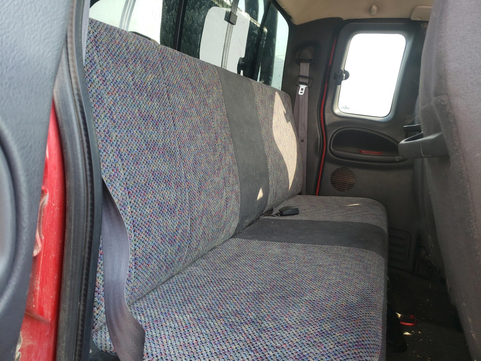 Photo 6 from auction – 2001 DODGE RAM 1500 with VIN 3B7HF13Z41G704636