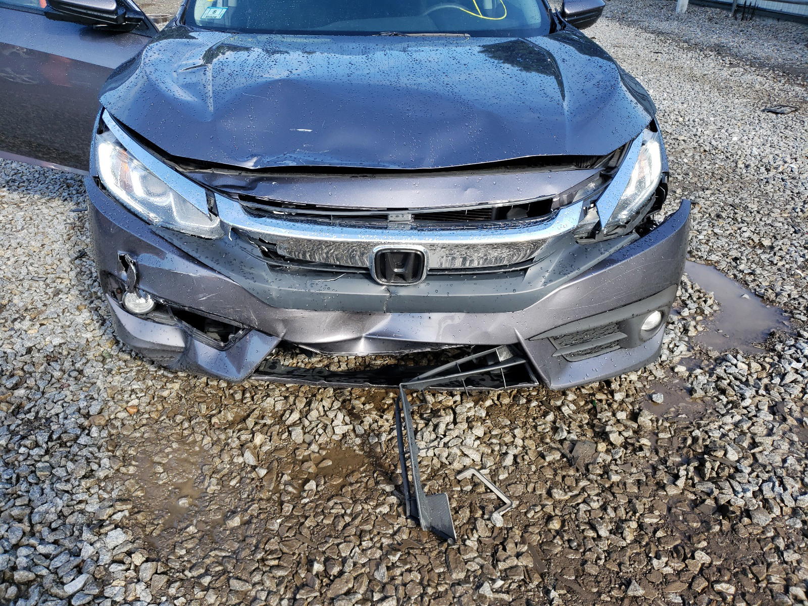 Photo 9 from auction – 2017 HONDA CIVIC EX with VIN 19XFC2F71HE232546