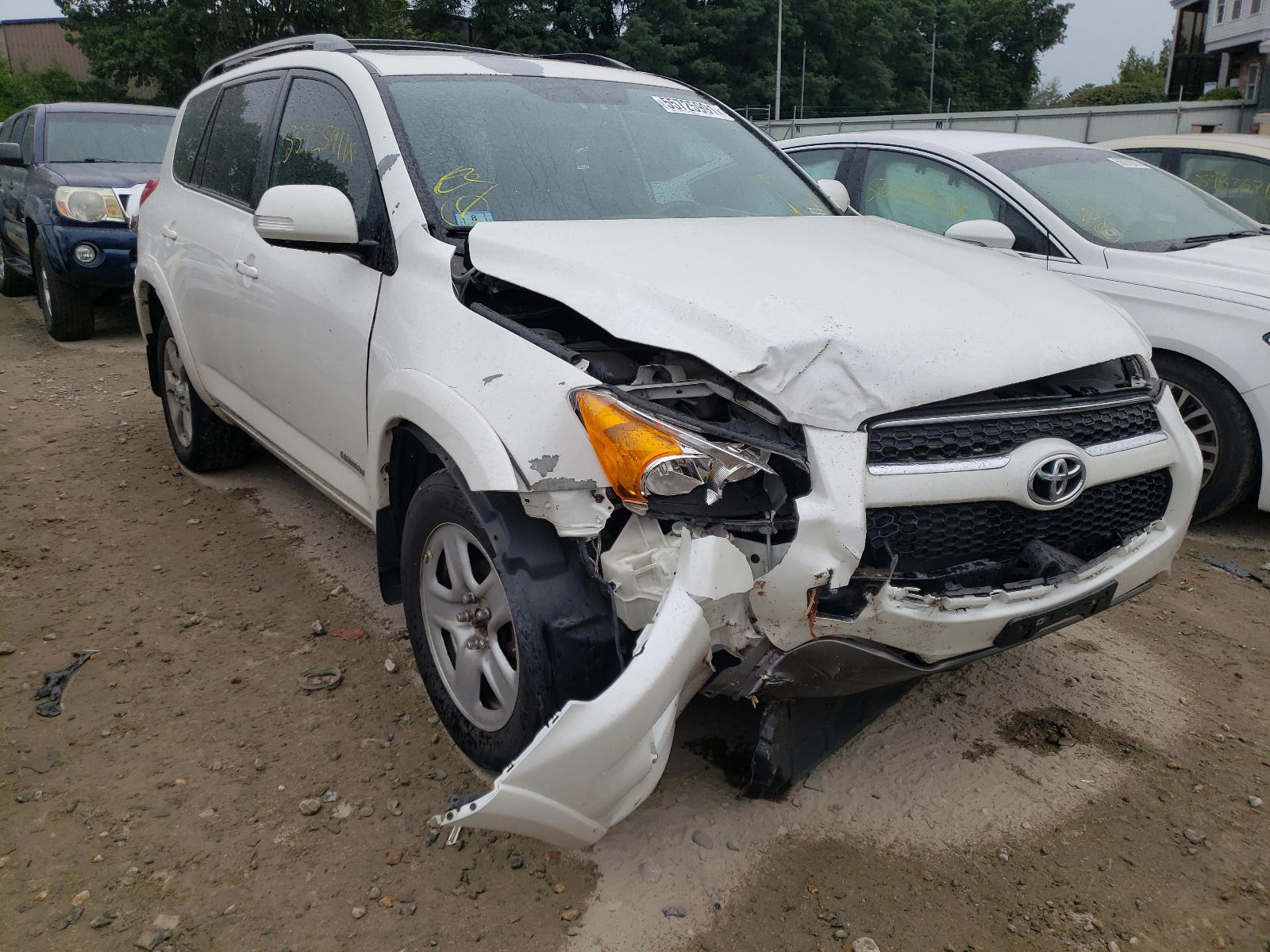 TOYOTA RAV4 LIMIT 2012 with VIN 2T3DF4DV6CW254518 - Photo from auction