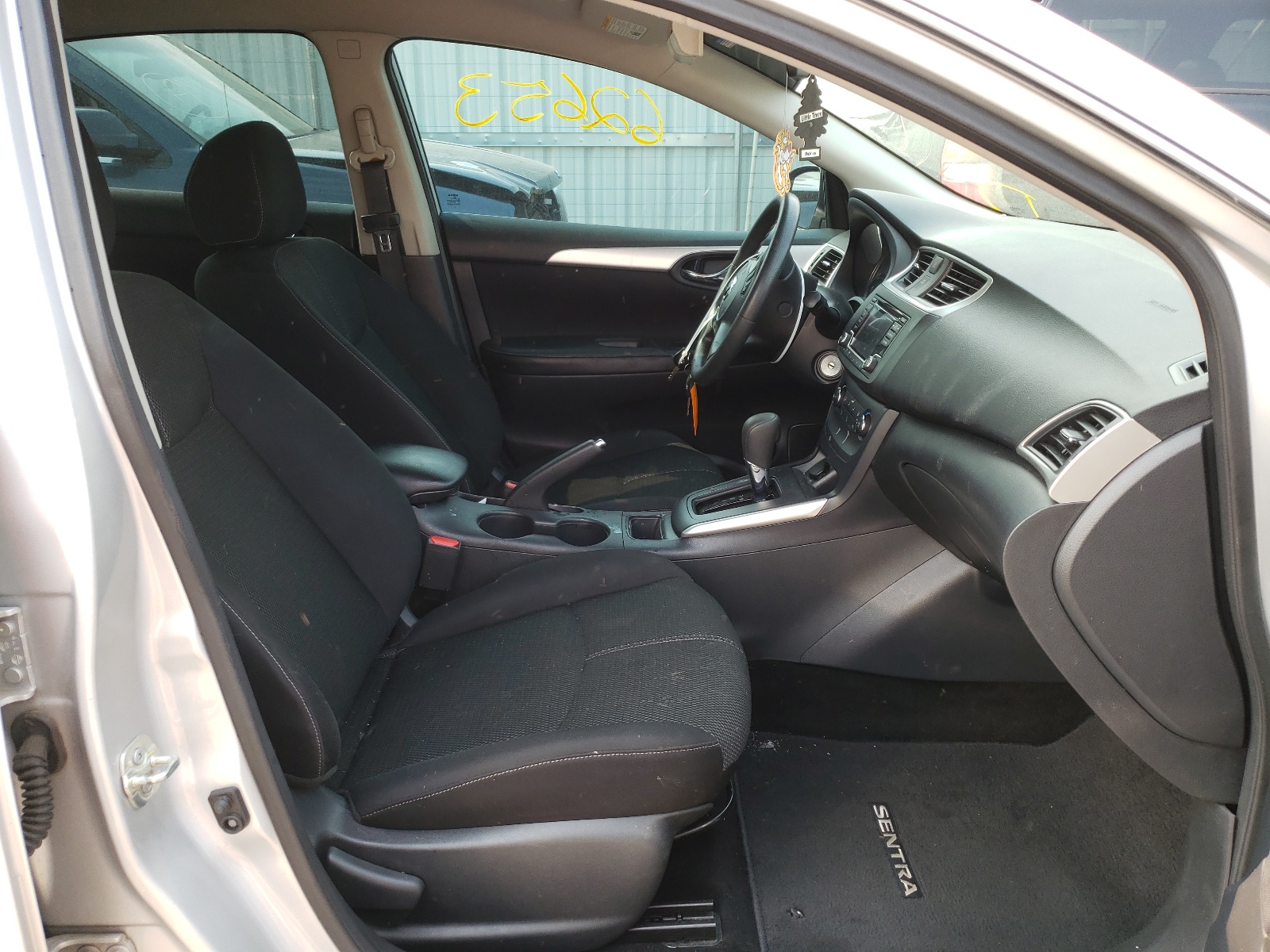 Photo 5 from auction – 2018 NISSAN SENTRA S with VIN 3N1AB7AP7JY339996