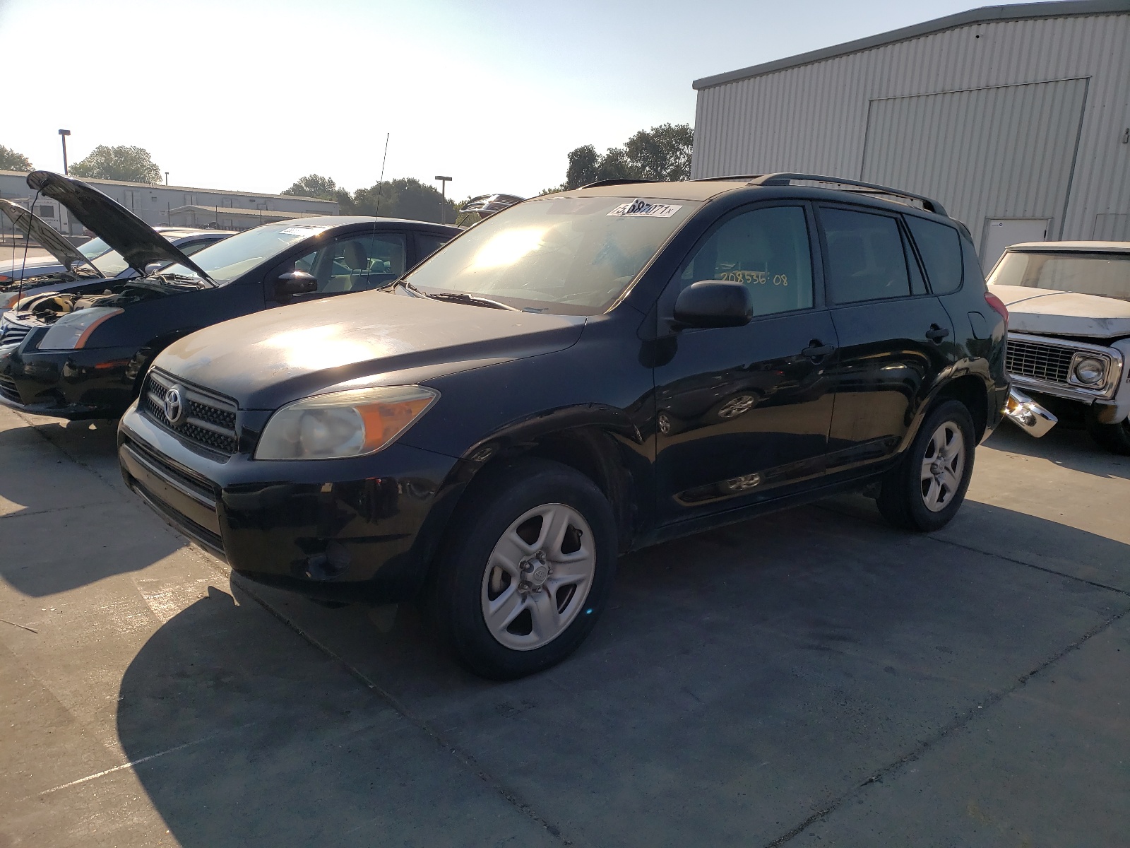 Photo 2 from auction – 2008 TOYOTA RAV4 with VIN JTMZD33V486056861