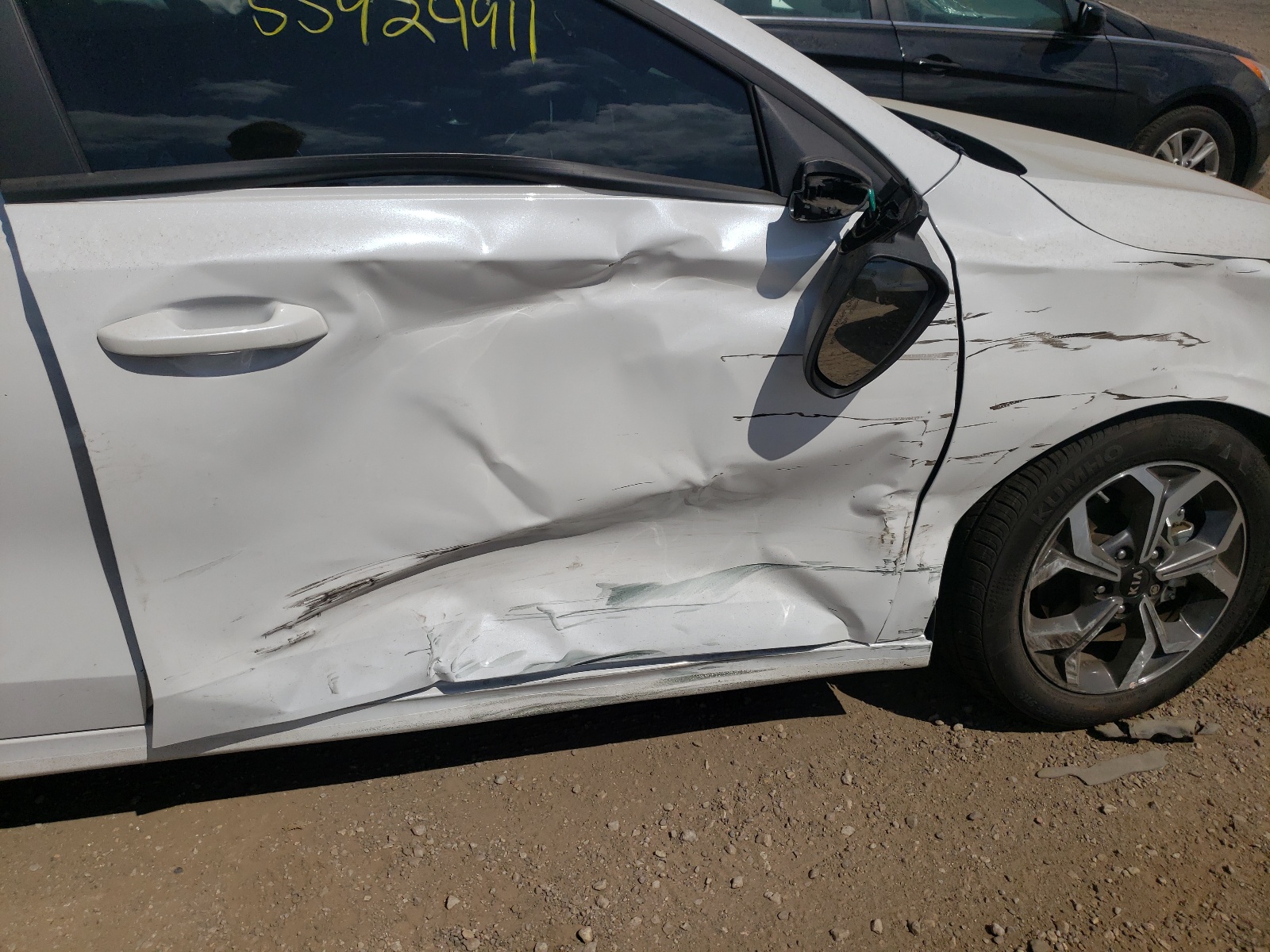 Photo 9 from auction – 2021 KIA FORTE FE with VIN 3KPF24AD1ME336931