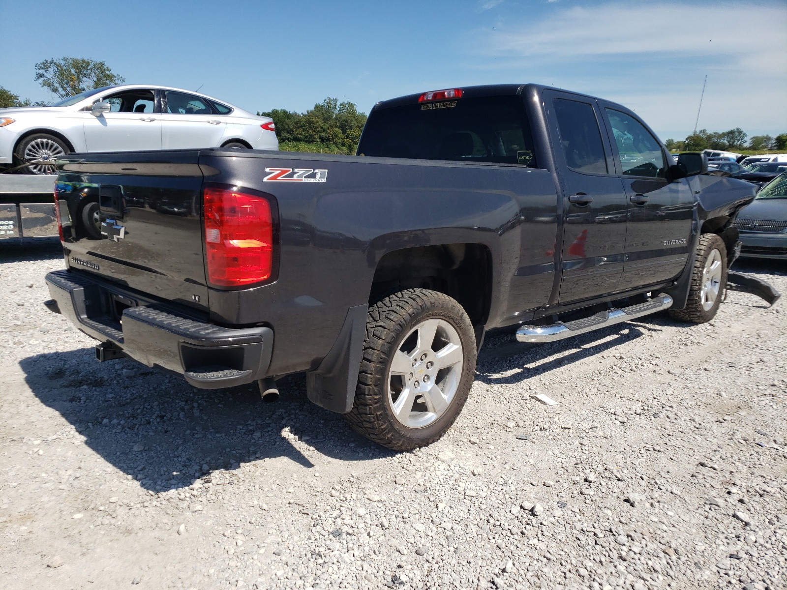 Photo 4 from auction – 2016 CHEVROLET SILVERADO with VIN 1GCVKREC6GZ145976