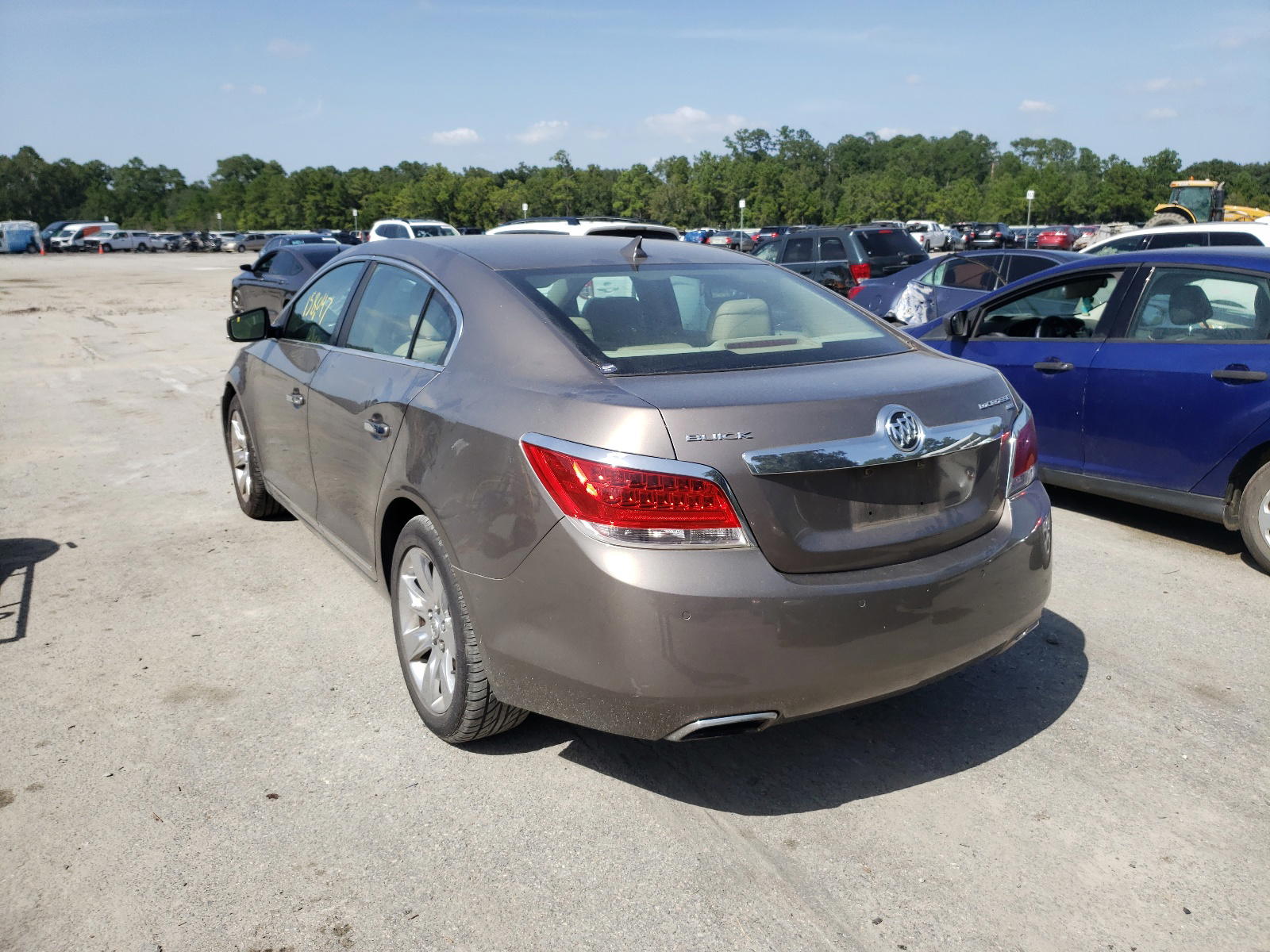 Photo 3 from auction – 2011 BUICK LACROSSE C with VIN 1G4GE5ED9BF269831