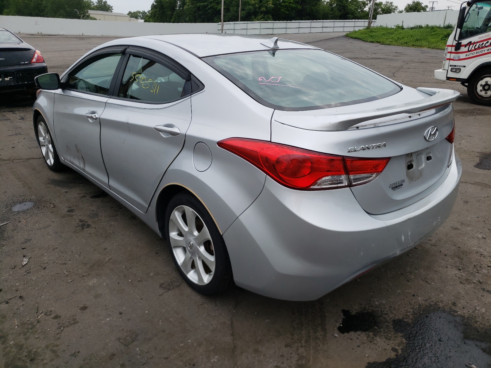 Photo 3 from auction – 2012 HYUNDAI ELANTRA GL with VIN 5NPDH4AE4CH098257