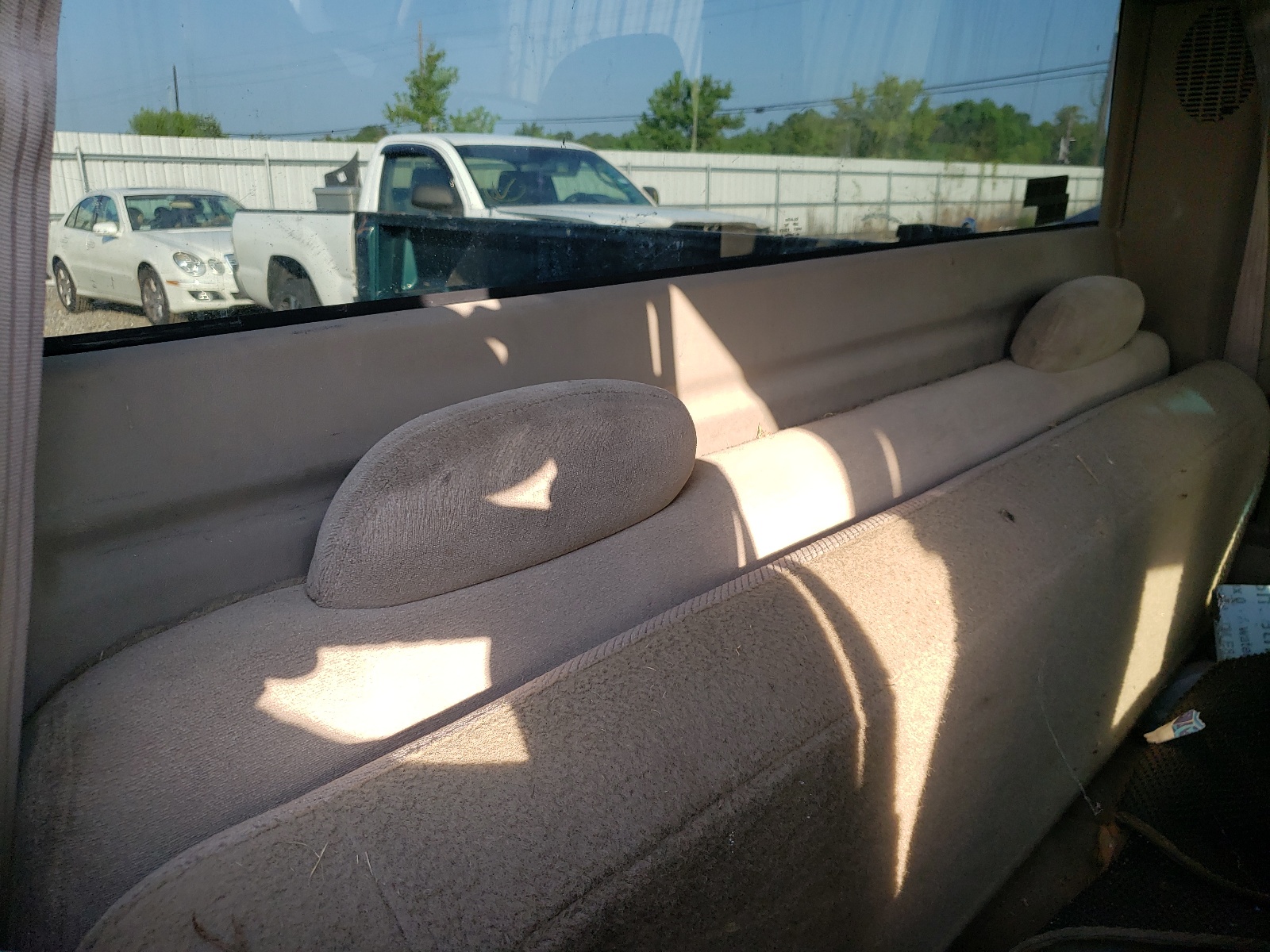 صورة رقم 6 من المزاد - 1996 CHEVROLET GMT-400 C1 مع VIN 2GCEC19R5T1189368
