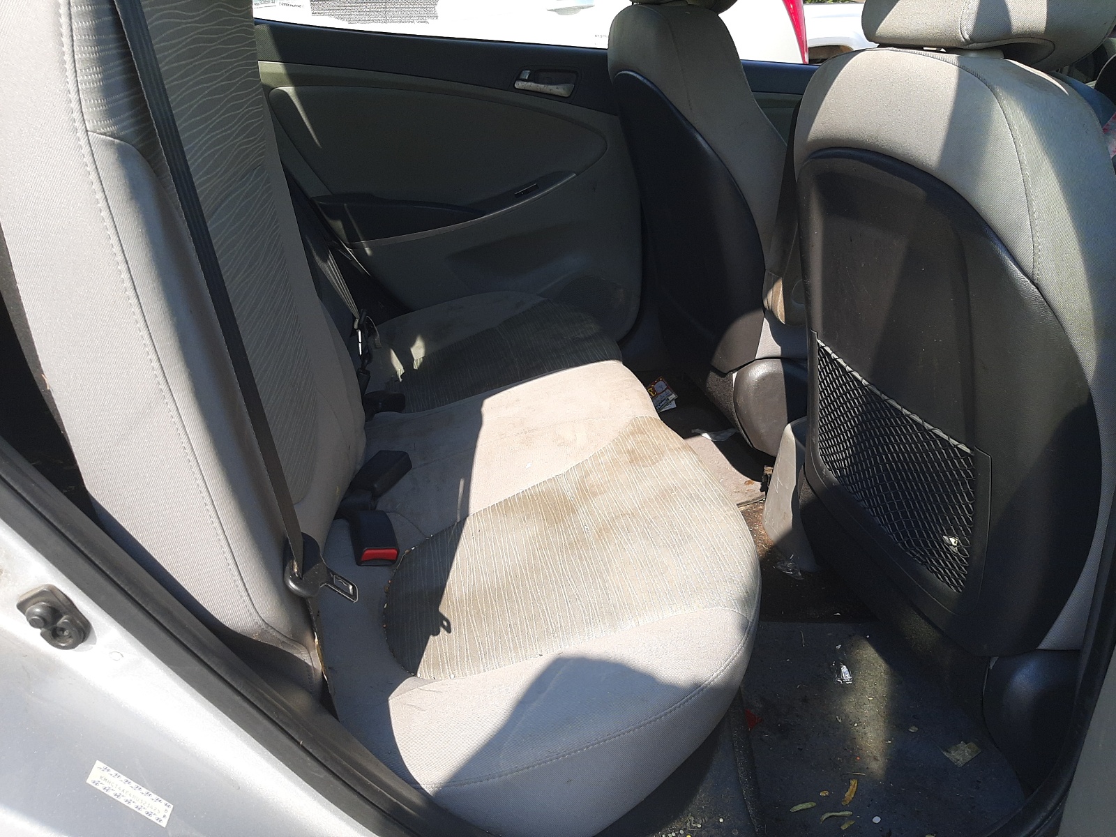 Photo 6 from auction – 2017 HYUNDAI ACCENT SE with VIN KMHCT4AE4HU323425