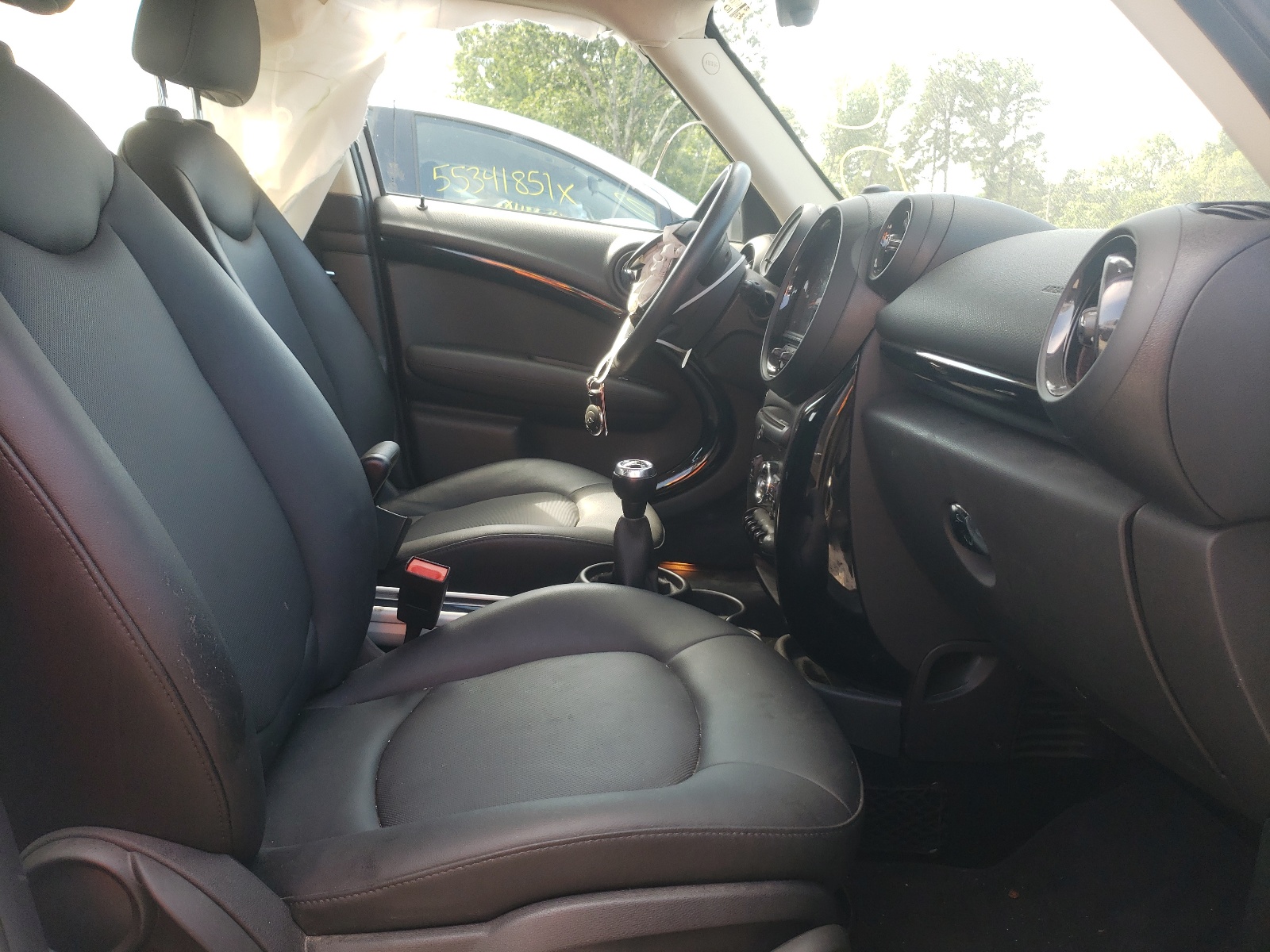 Photo 5 from auction – 2015 MINI COOPER COU with VIN WMWZB3C51FWM32920