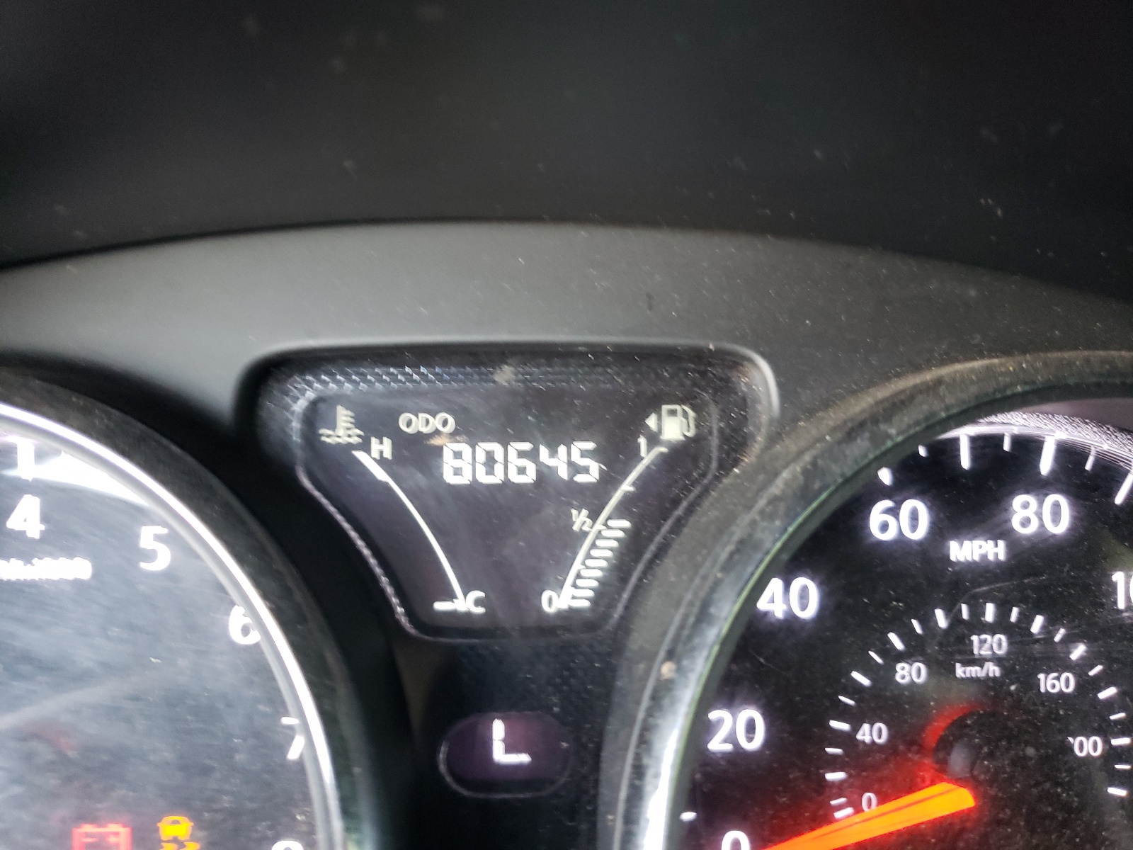 Photo 8 from auction – 2018 NISSAN VERSA S with VIN 3N1CN7AP9JK393254