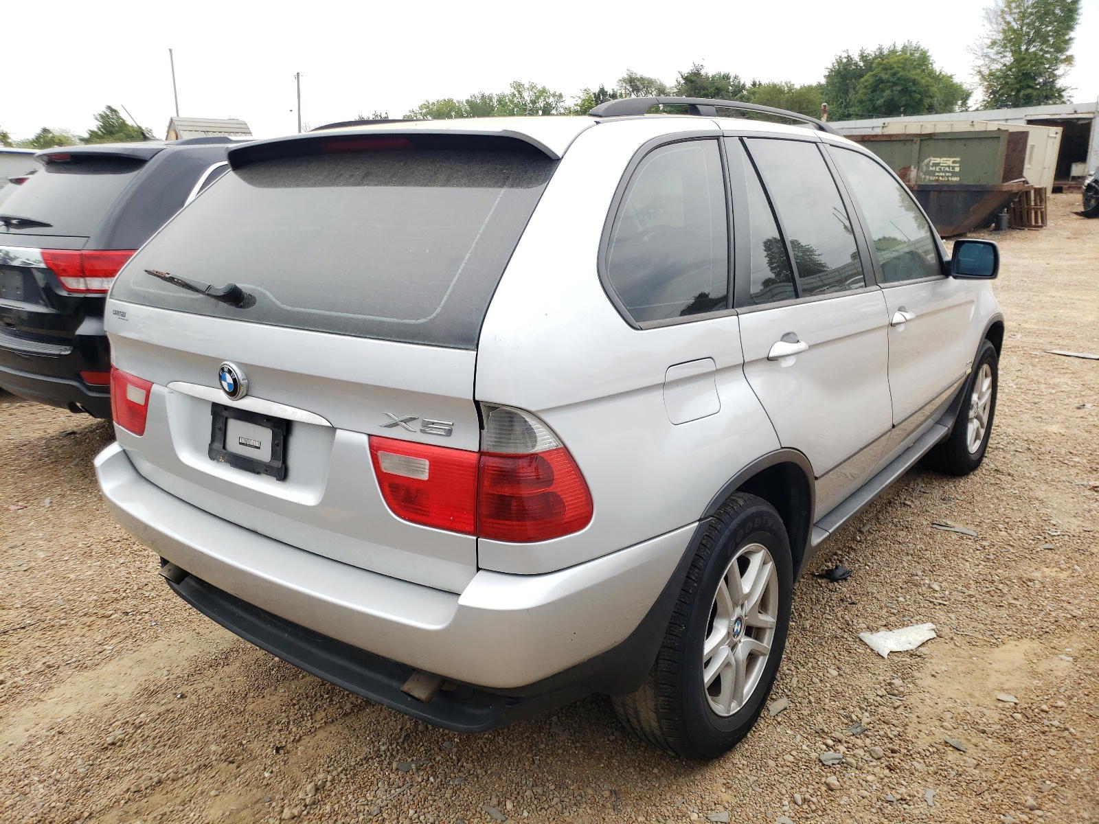 Photo 4 from auction – 2005 BMW X5 3.0I with VIN 5UXFA13575LY21637