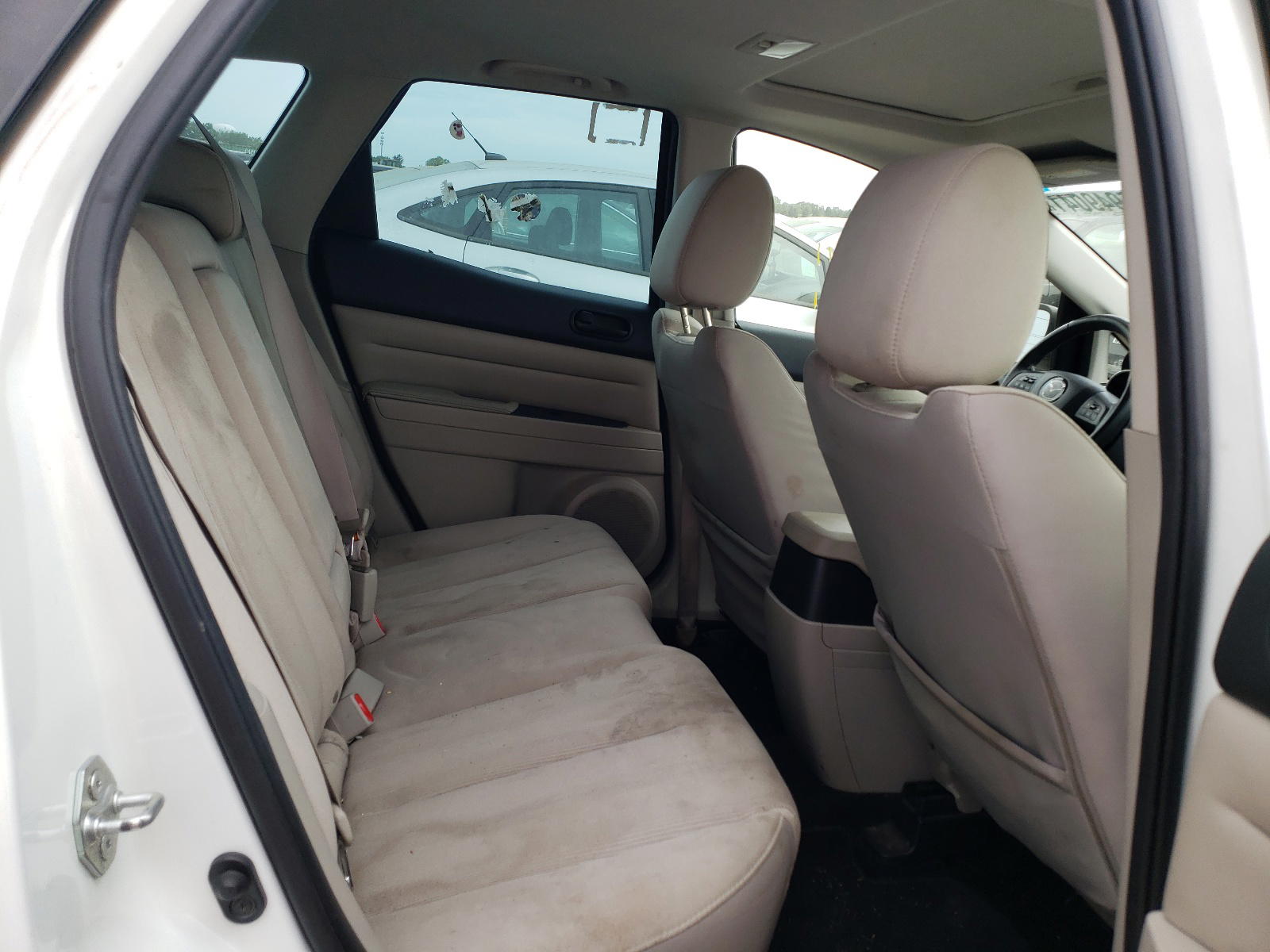Photo 6 from auction – 2012 MAZDA CX-7 with VIN JM3ER2BM2C0419907