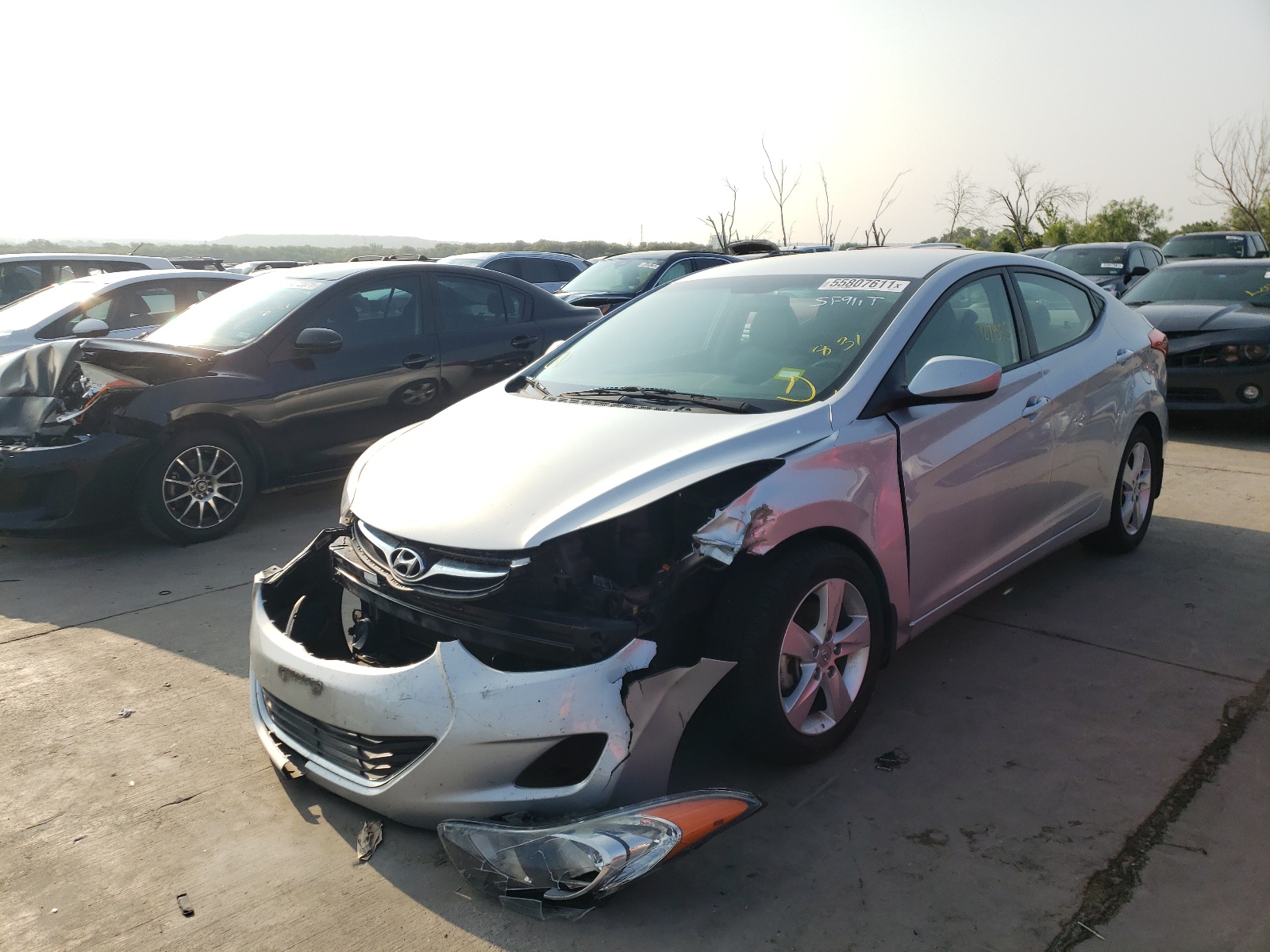 Photo 2 from auction – 2013 HYUNDAI ELANTRA GL with VIN 5NPDH4AE2DH250487