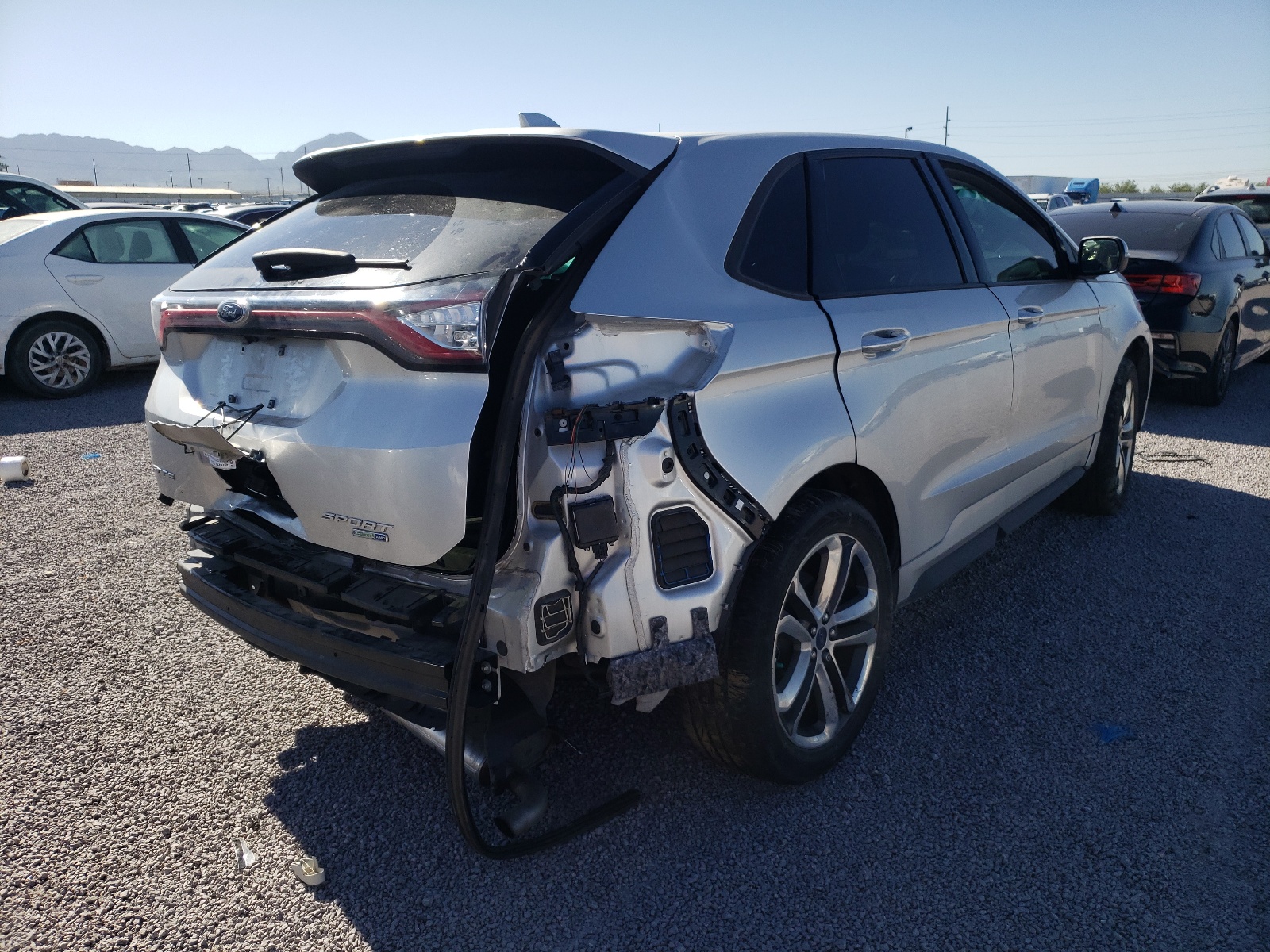 Photo 4 from auction – 2018 FORD EDGE SPORT with VIN 2FMPK4AP8JBC55275