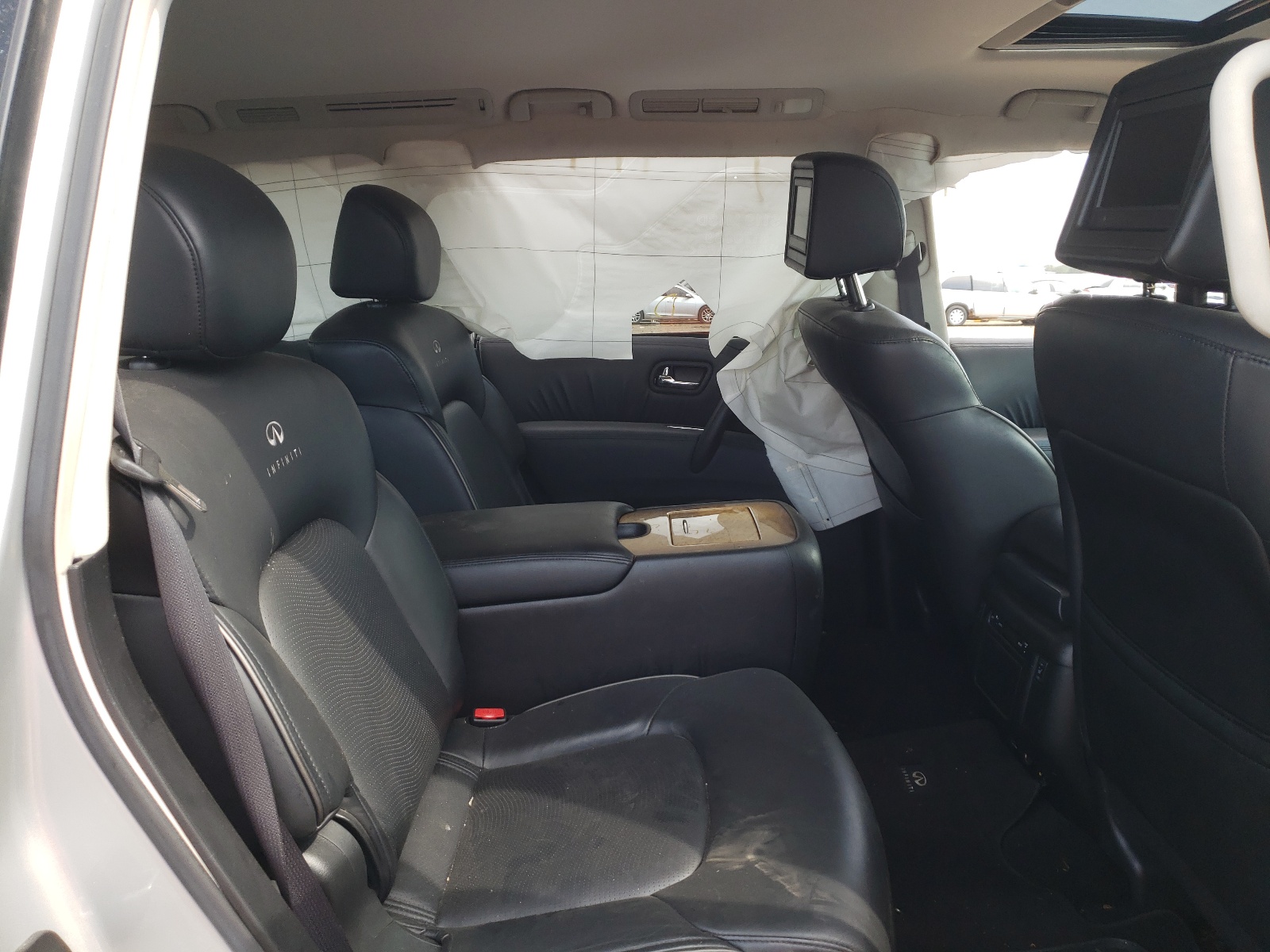 Photo 6 from auction – 2012 INFINITI QX56 with VIN JN8AZ2NE0C9015225