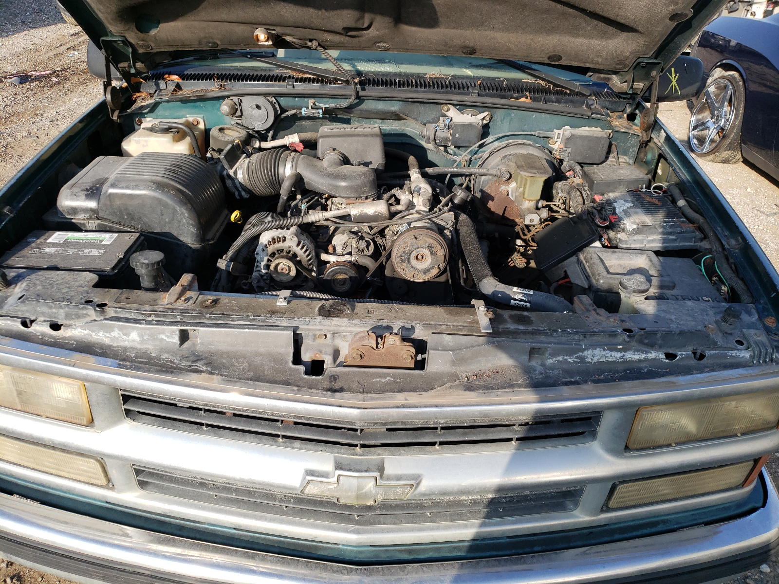 Photo 7 from auction – 1996 CHEVROLET GMT-400 C1 with VIN 2GCEC19R5T1189368