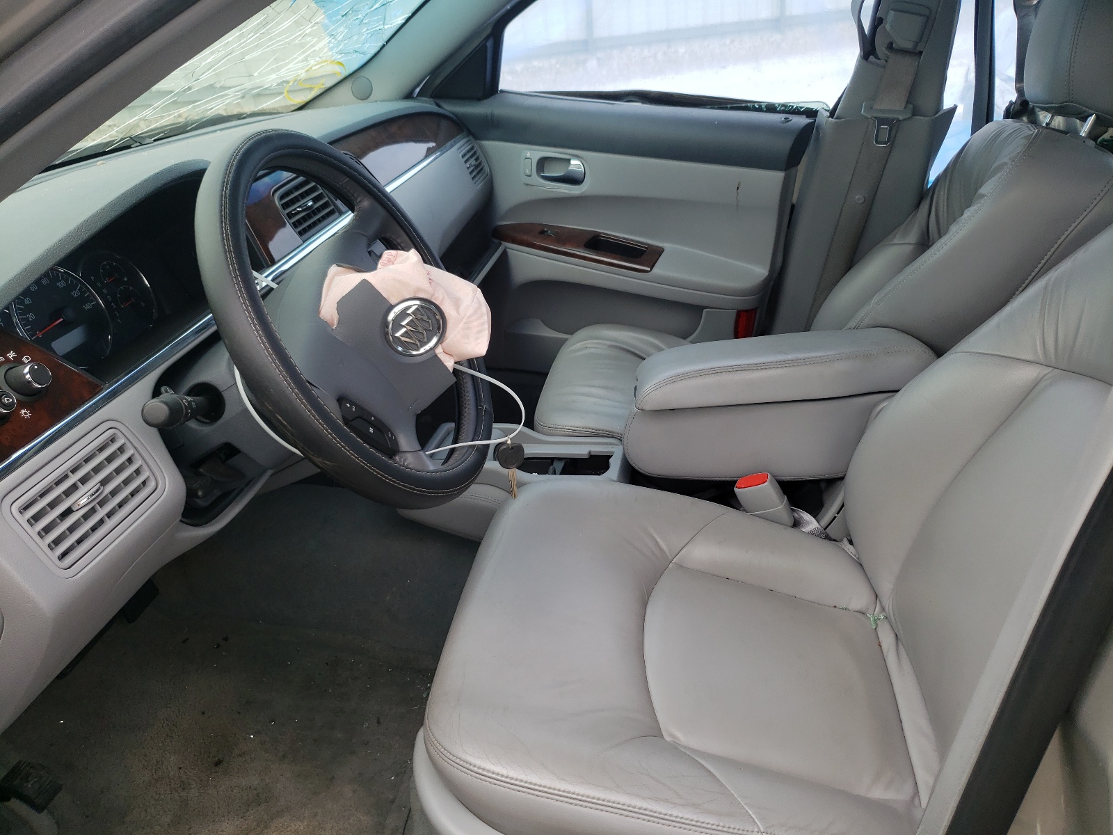 Zdjęcie 5 z aukcji – 2007 BUICK LACROSSE C z VIN 2G4WD582071179815