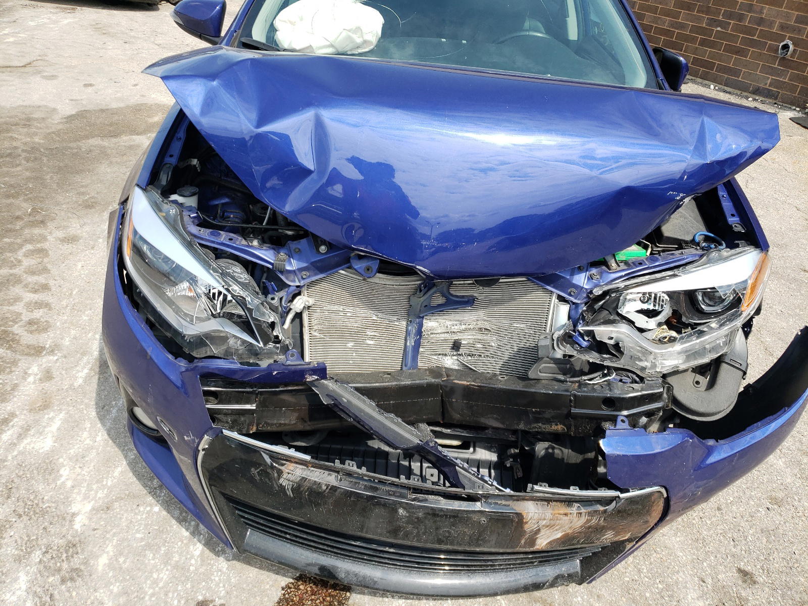 Photo 9 from auction – 2015 TOYOTA COROLLA L with VIN 2T1BURHE3FC263860