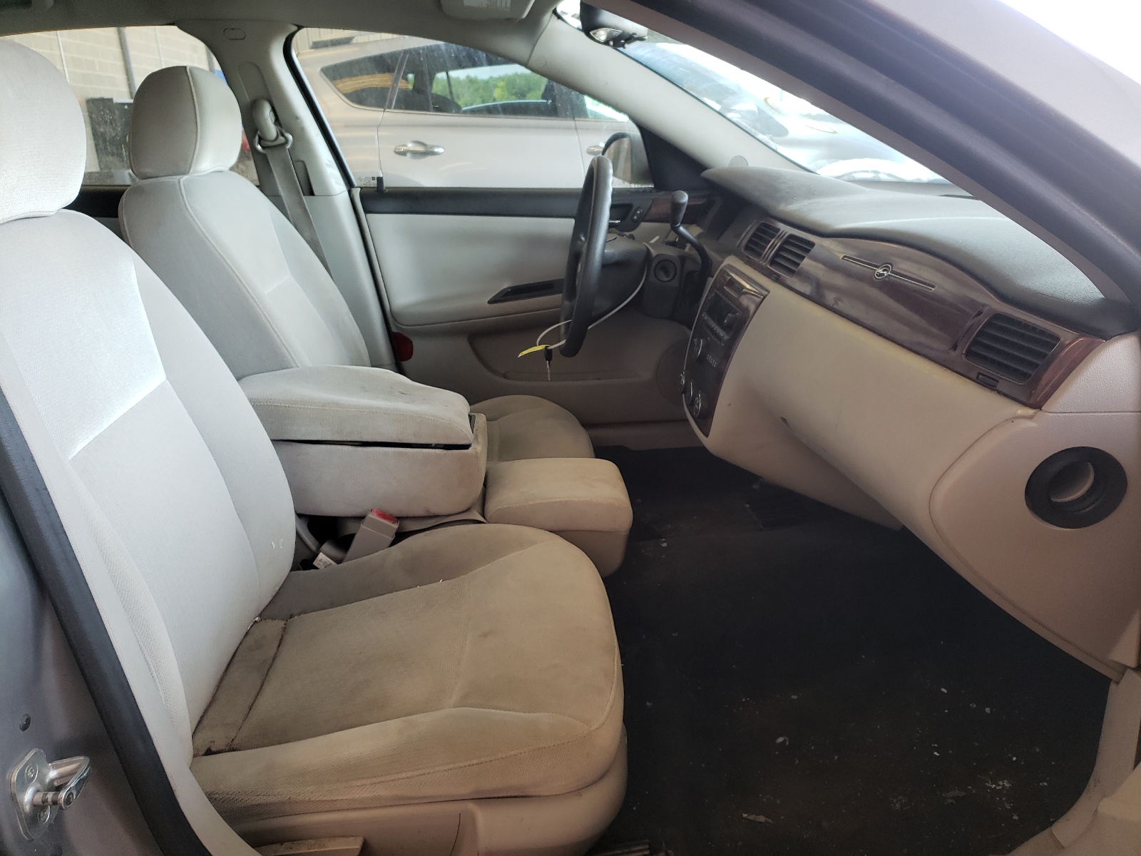 Photo 5 from auction – 2006 CHEVROLET IMPALA LS with VIN 2G1WB55K069216353