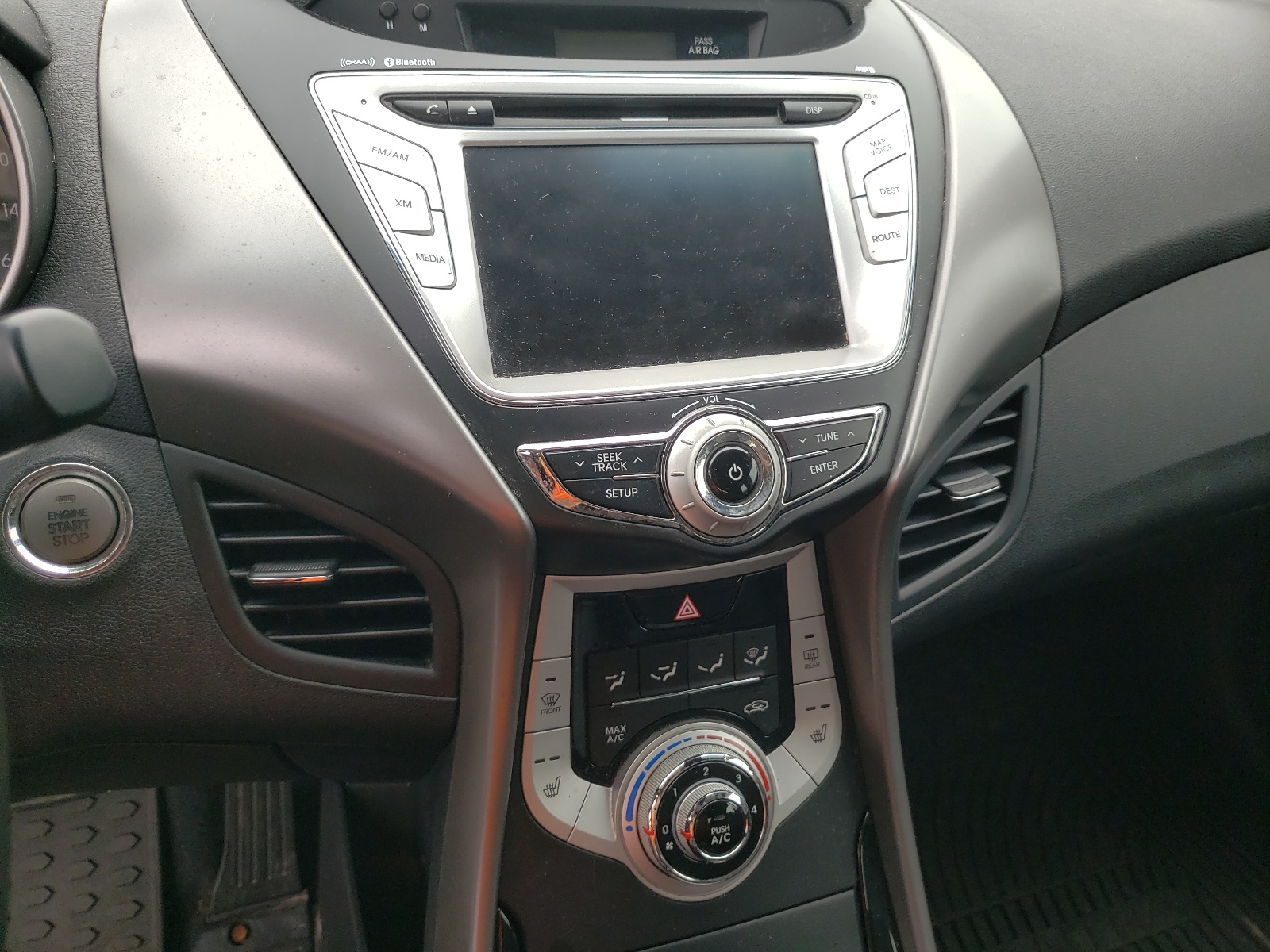 Photo 9 from auction – 2012 HYUNDAI ELANTRA GL with VIN 5NPDH4AE4CH098257
