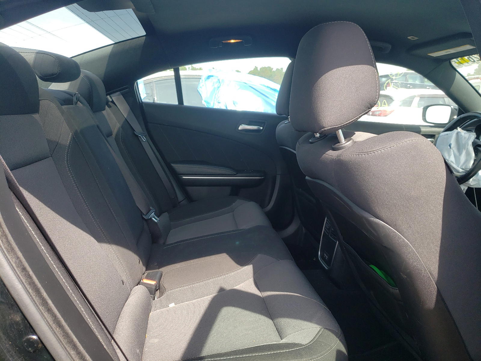 Photo 6 from auction – 2019 DODGE CHARGER SX with VIN 2C3CDXBG6KH658090
