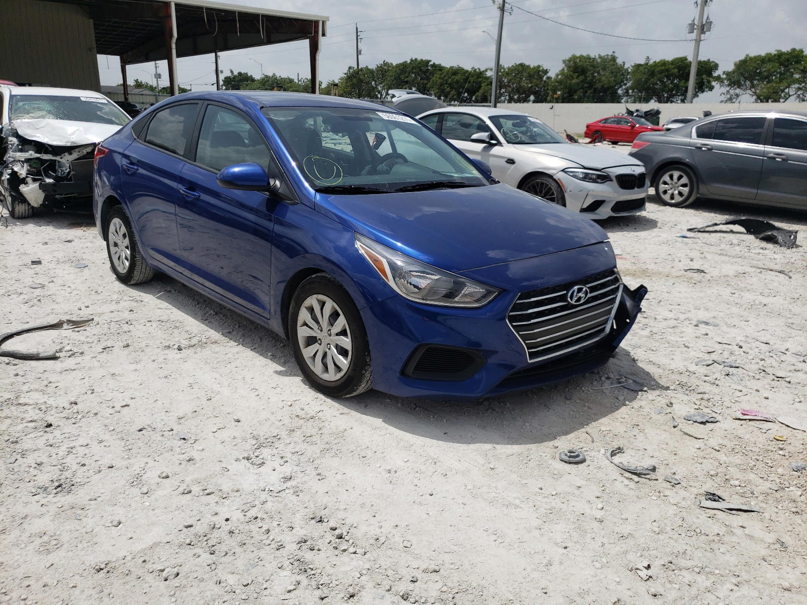 HYUNDAI ACCENT SE 2020 with VIN 3KPC24A67LE106250 - Photo from auction