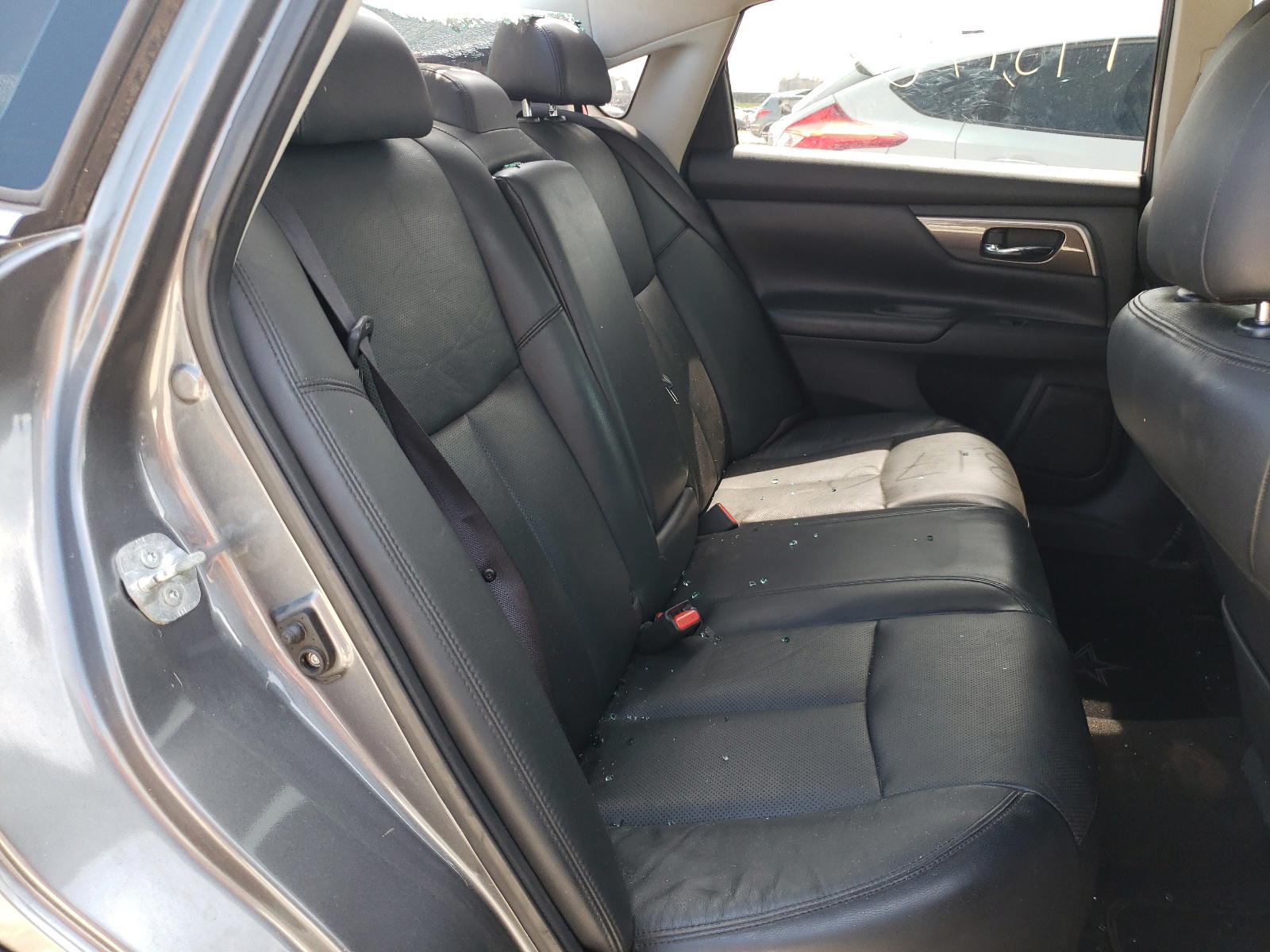 Photo 6 from auction – 2014 NISSAN ALTIMA 3.5 with VIN 1N4BL3AP0EC204029