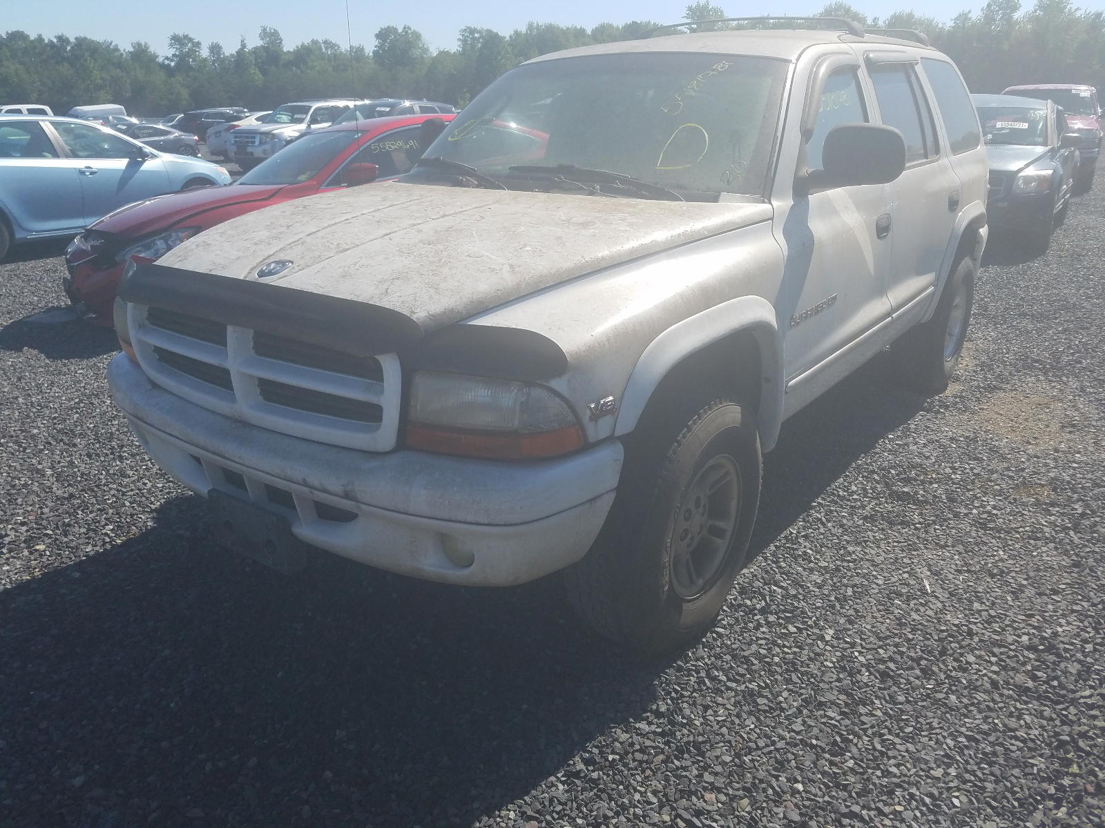 Photo 2 from auction – 2000 DODGE DURANGO with VIN 1B4HS28Z5YF112391