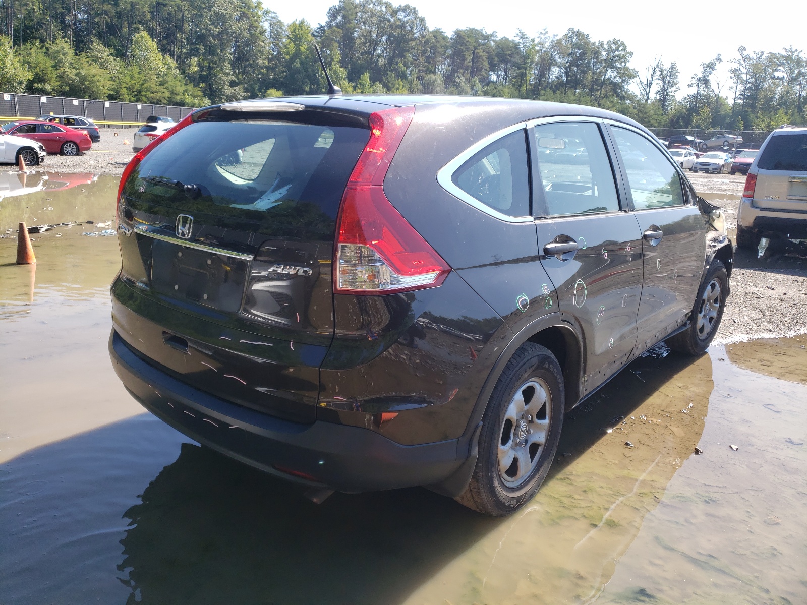 Photo 4 from auction – 2014 HONDA CR-V LX with VIN 5J6RM4H35EL012985