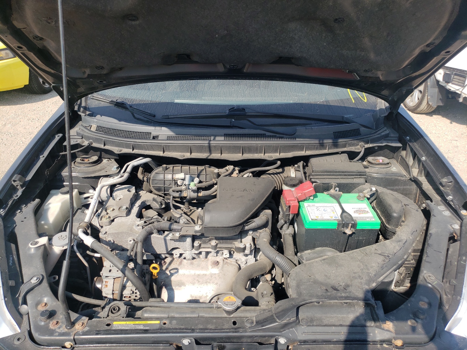 Photo 7 from auction – 2010 NISSAN ROGUE S with VIN JN8AS5MT3AW014364
