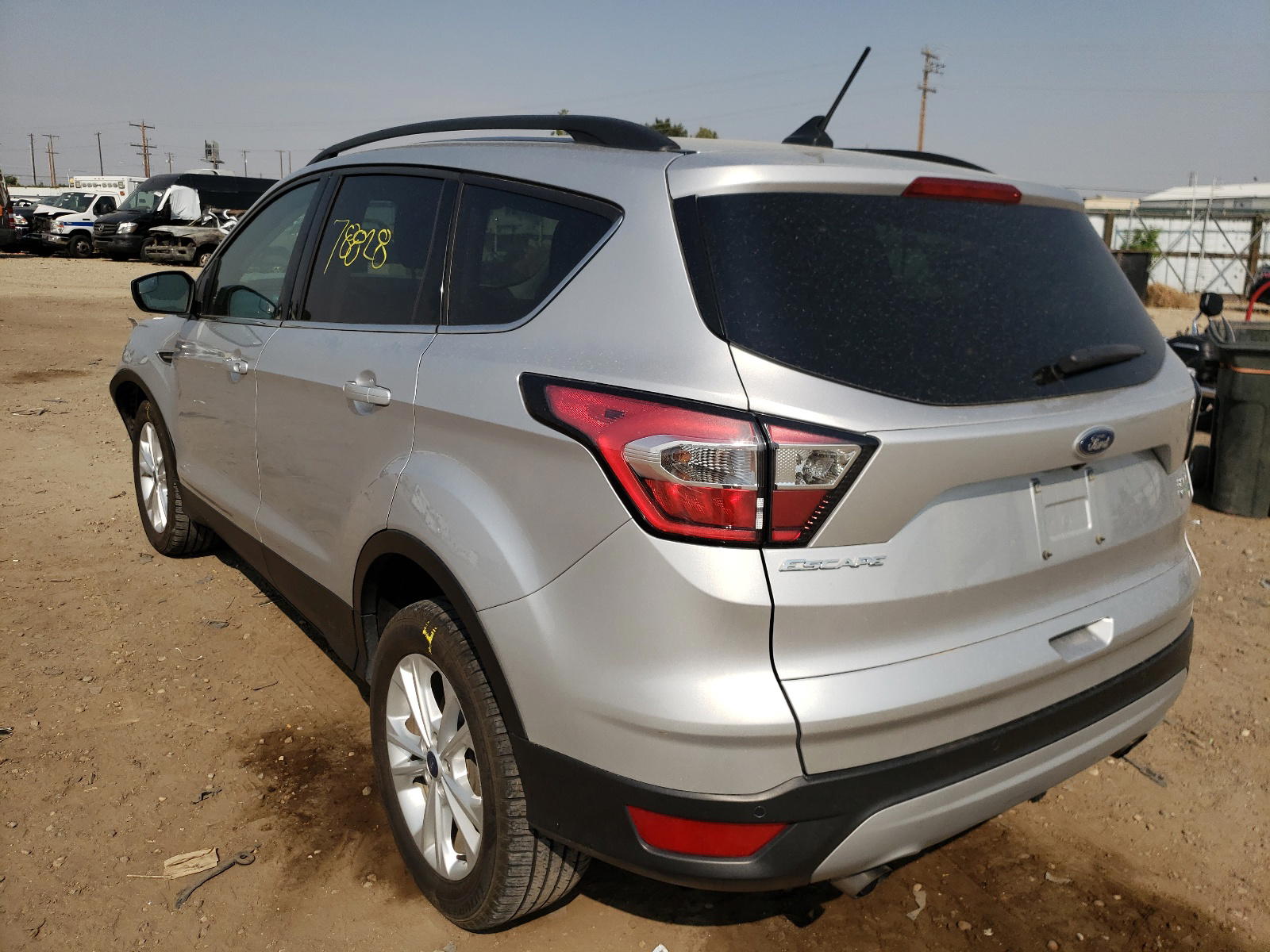 Photo 3 from auction – 2018 FORD ESCAPE SEL with VIN 1FMCU9HDXJUA23532