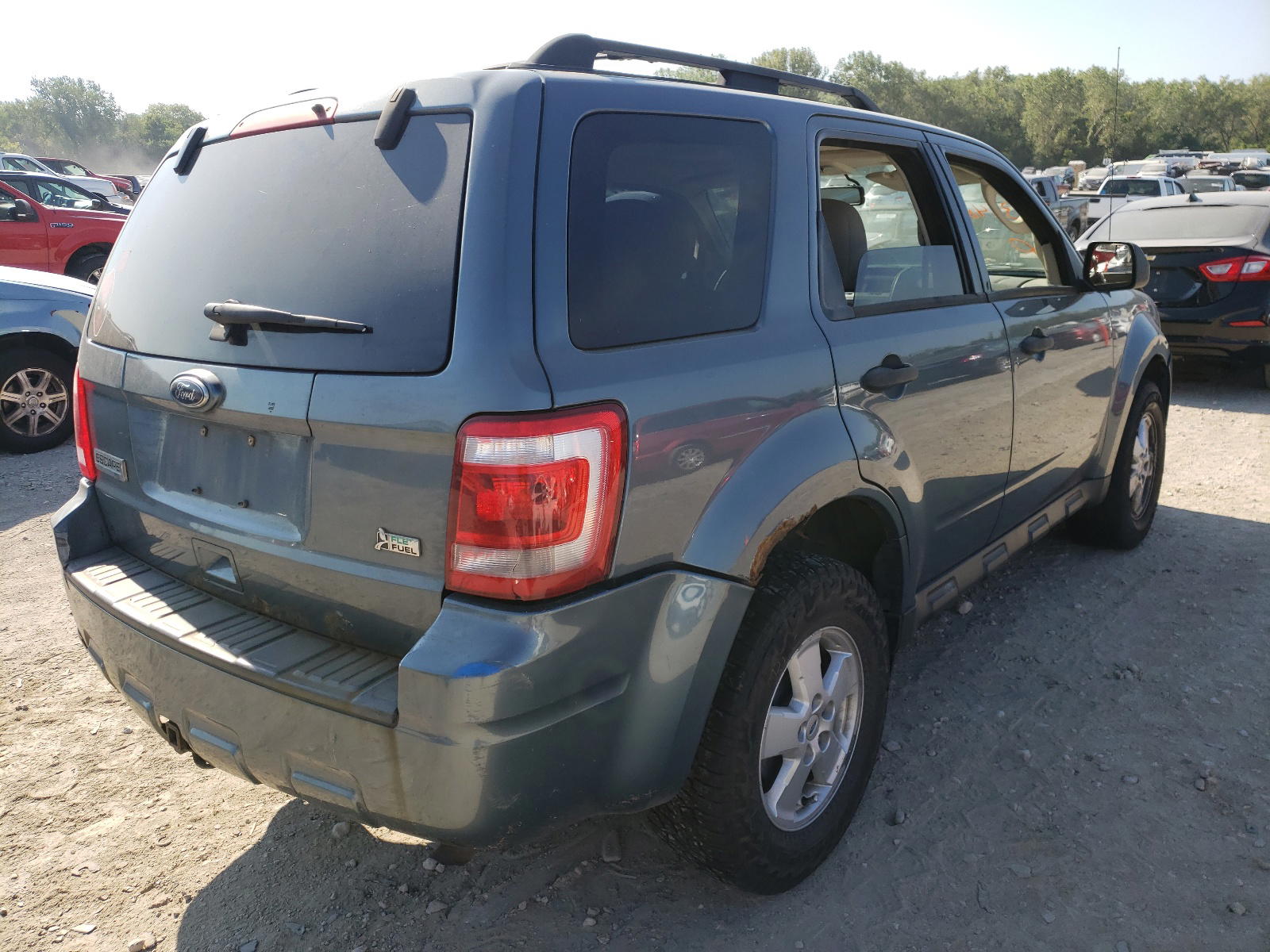 Photo 4 from auction – 2010 FORD ESCAPE XLT with VIN 1FMCU9DG6AKB64609