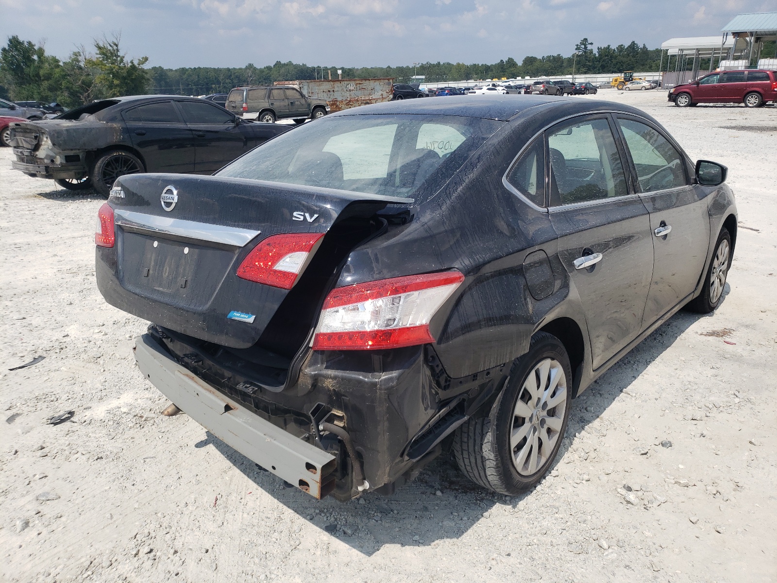 Photo 4 from auction – 2014 NISSAN SENTRA S with VIN 3N1AB7AP2EY204527