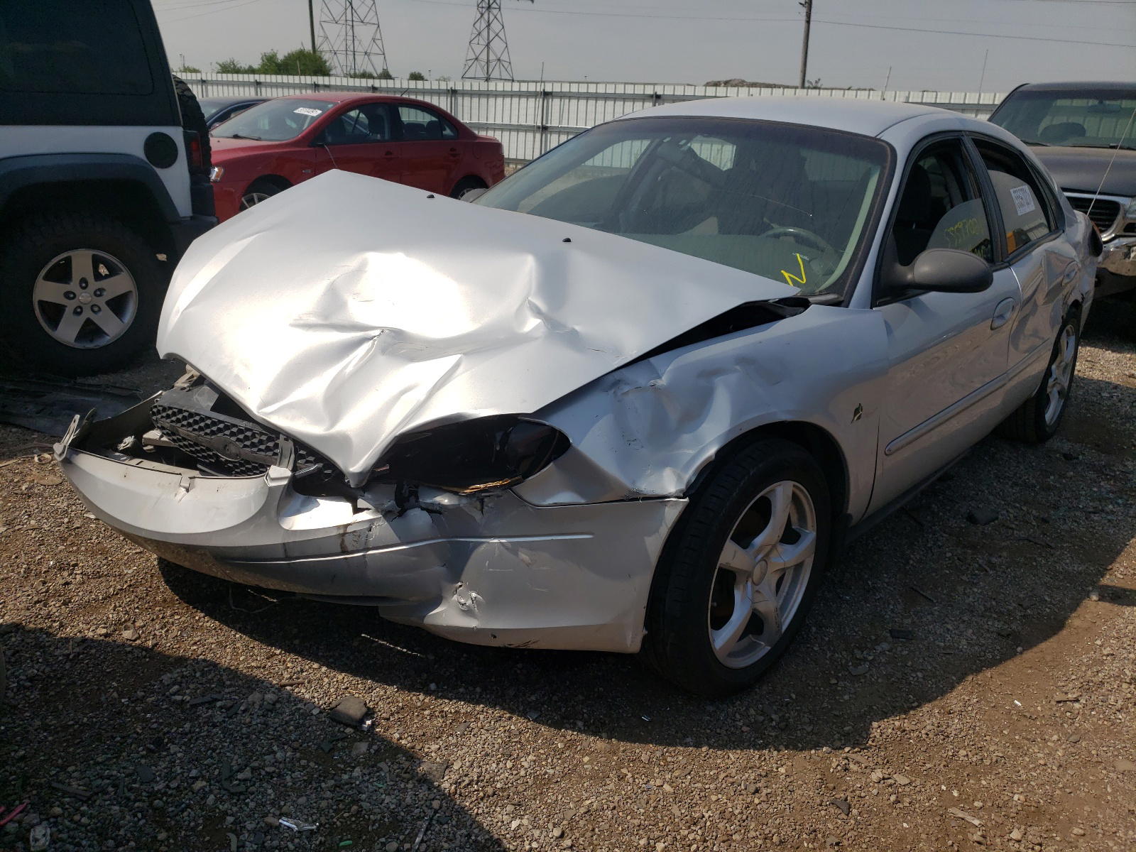 Photo 2 from auction – 2000 FORD TAURUS LX with VIN 1FAFP5223YG226401