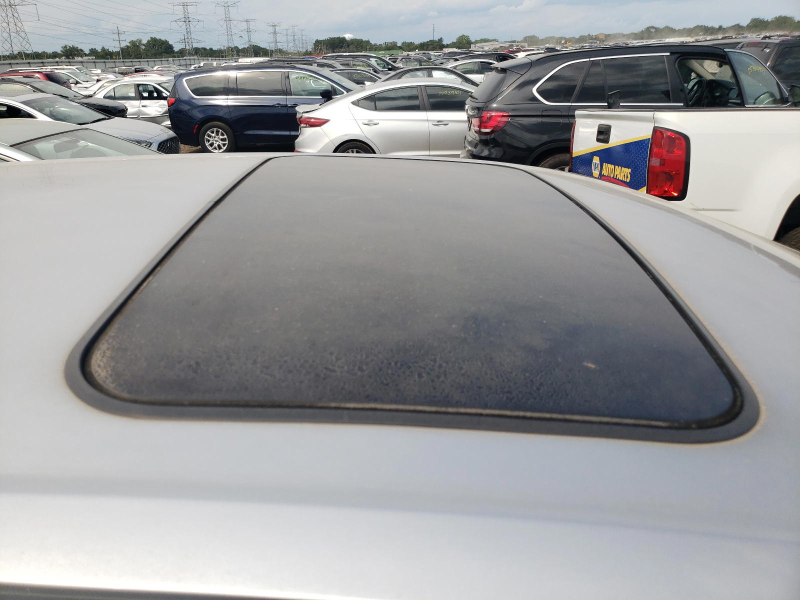Photo 9 from auction – 2015 FORD ESCAPE SE with VIN 1FMCU0G70FUB17014
