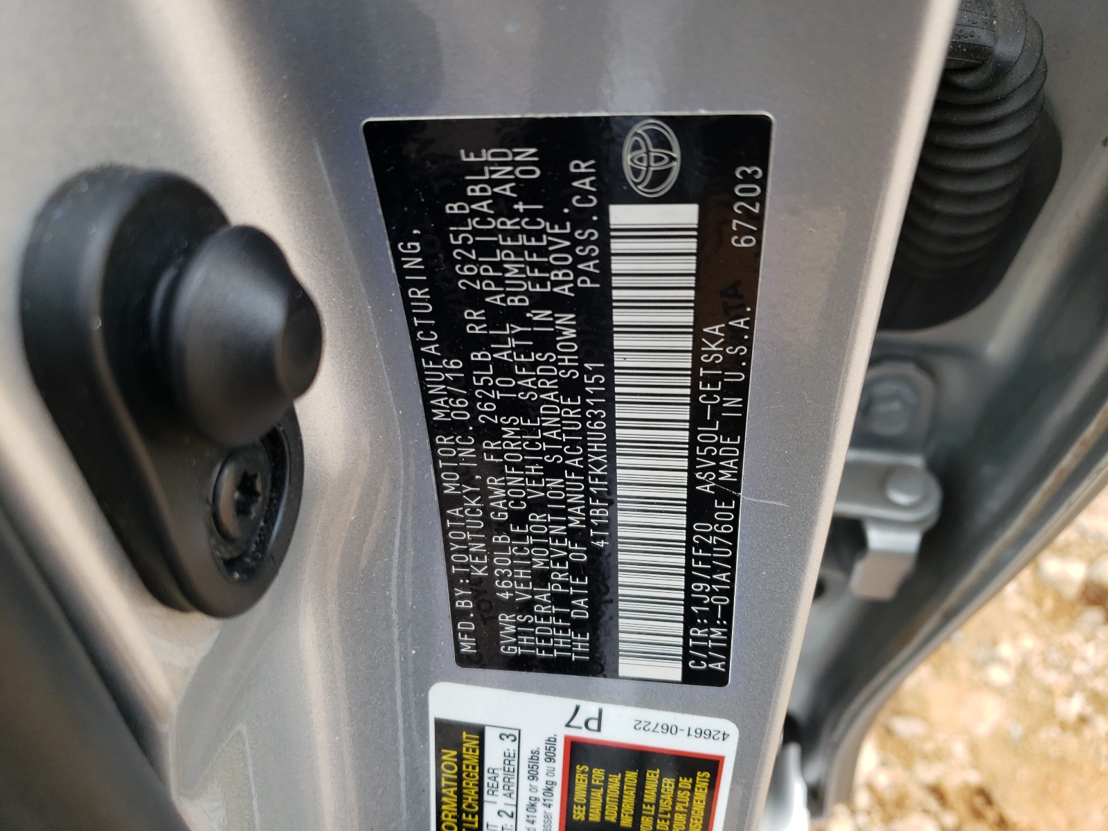 Photo 10 from auction – 2017 TOYOTA CAMRY LE with VIN 4T1BF1FKXHU631151