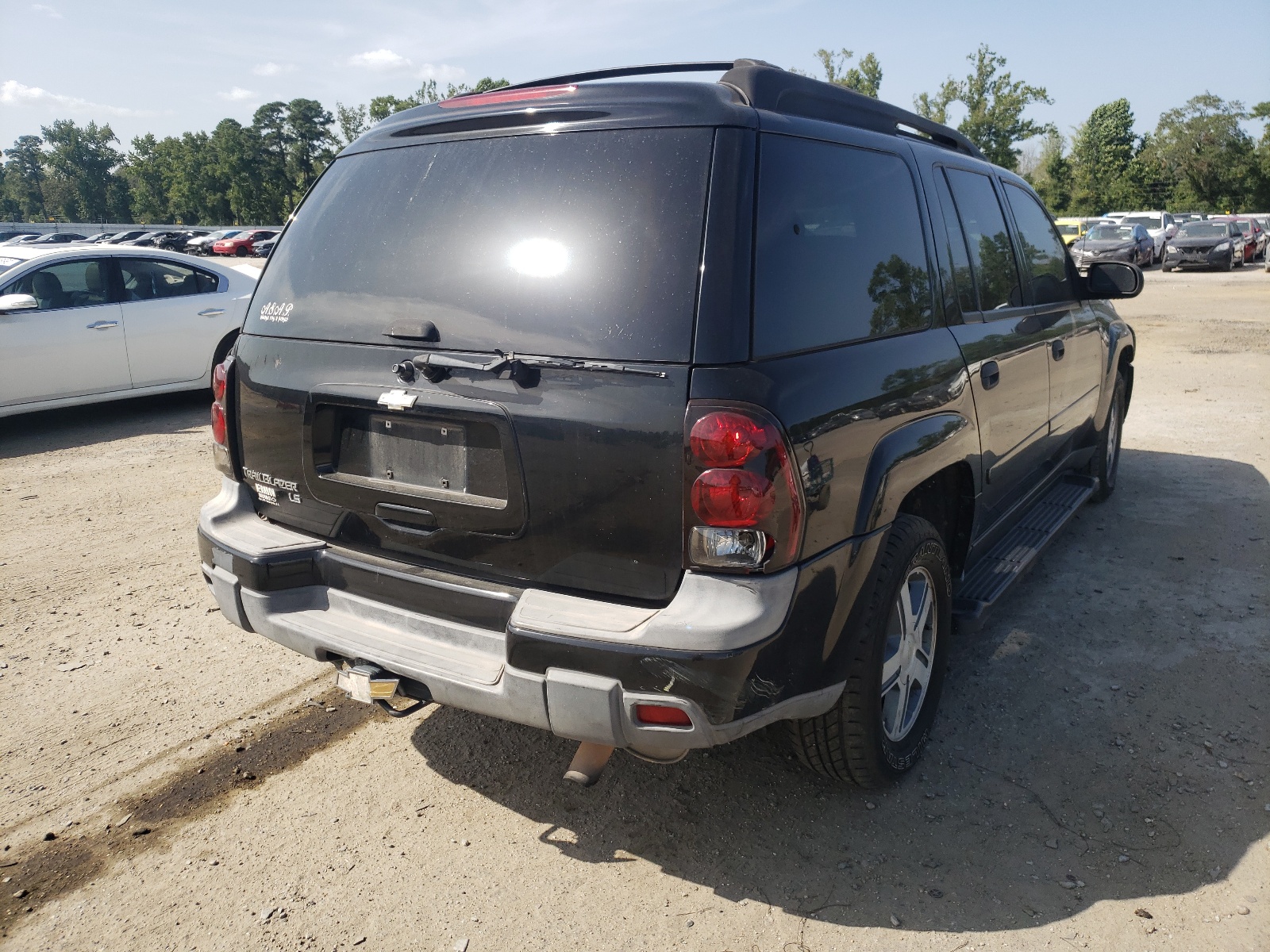 Photo 4 from auction – 2006 CHEVROLET TRAILBLAZE with VIN 1GNET16S466110834