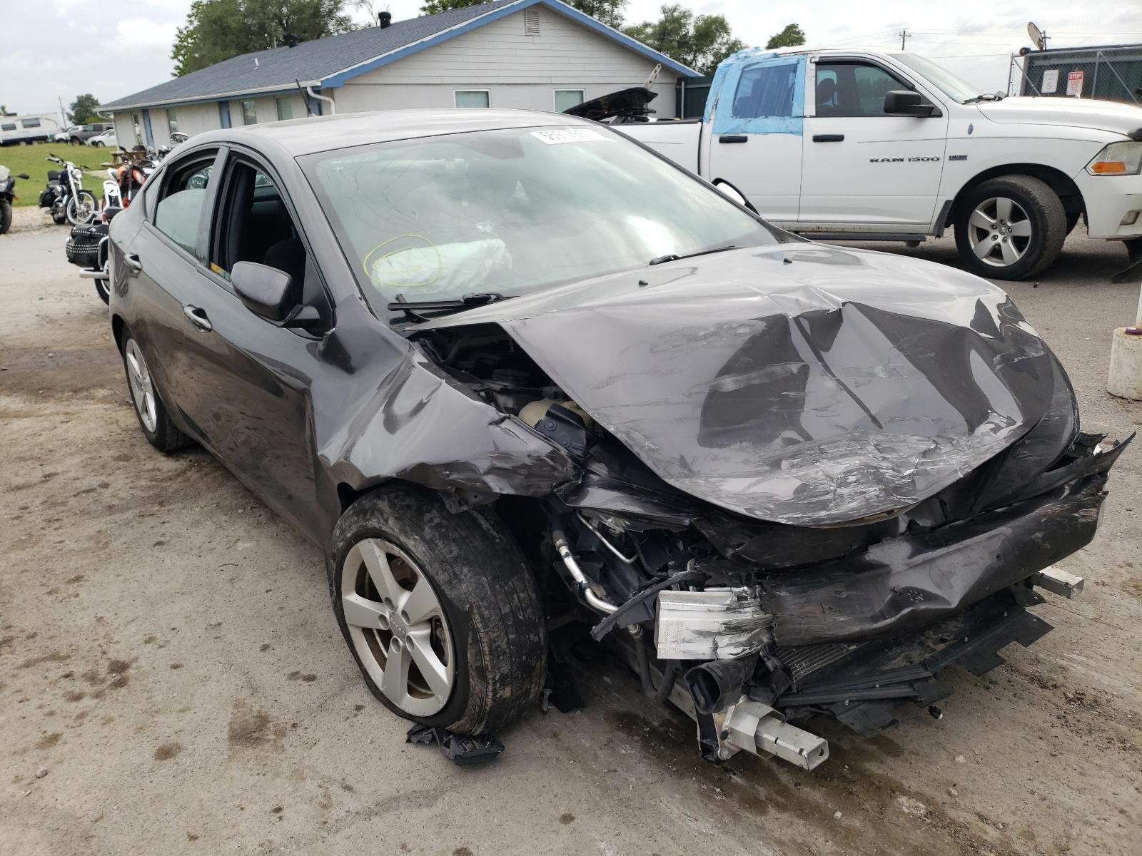 Photo 10 from auction – 2016 DODGE DART SXT with VIN 1C3CDFBB0GD717265