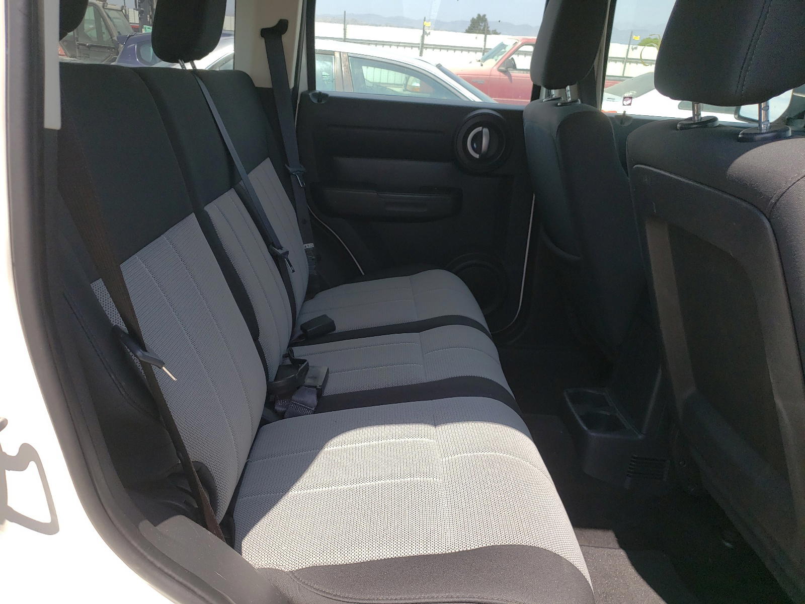 Photo 6 from auction – 2008 DODGE NITRO SXT with VIN 1D8GT28K48W233168