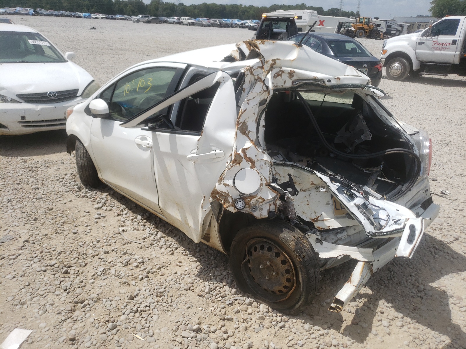 Photo 3 from auction – 2014 TOYOTA YARIS with VIN JTDKTUD37ED596042
