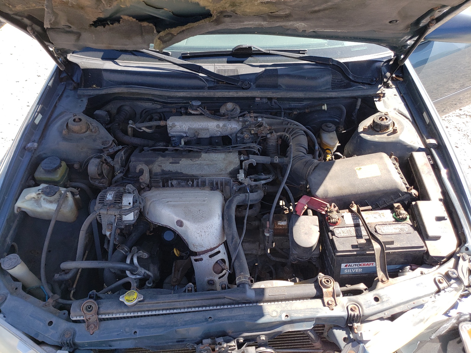 Photo 7 from auction – 2001 TOYOTA CAMRY CE with VIN 4T1BG22K91U871371
