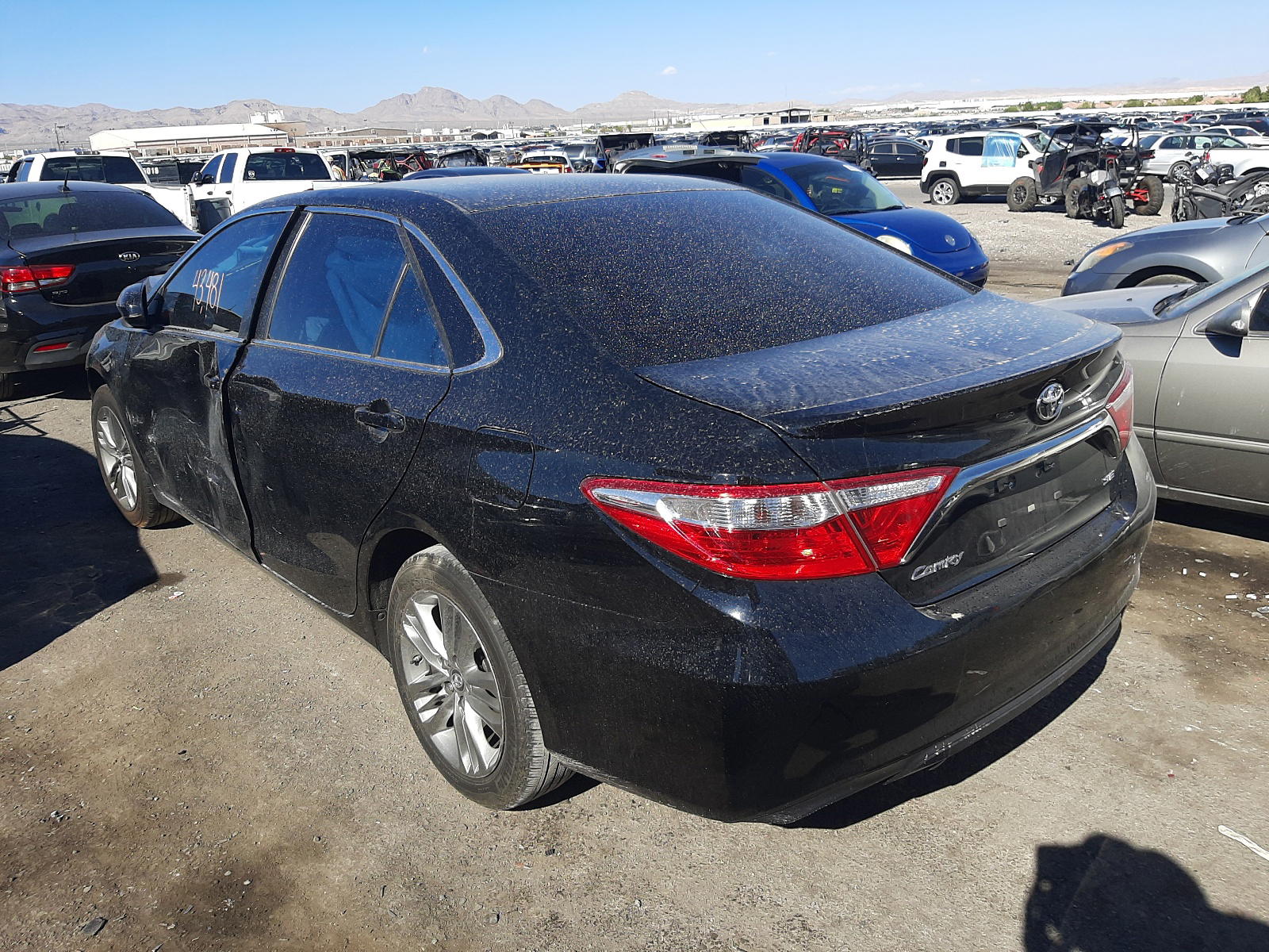 Photo 3 from auction – 2016 TOYOTA CAMRY LE with VIN 4T1BF1FK3GU255293