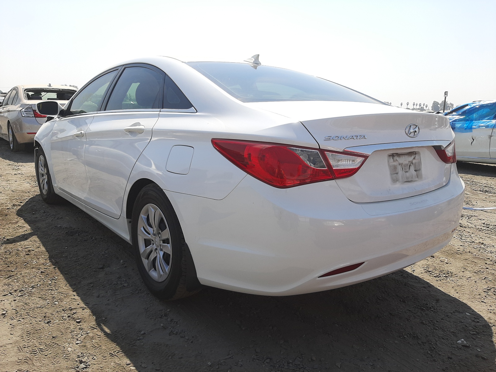 Photo 3 from auction – 2013 HYUNDAI SONATA GLS with VIN 5NPEB4AC7DH608705